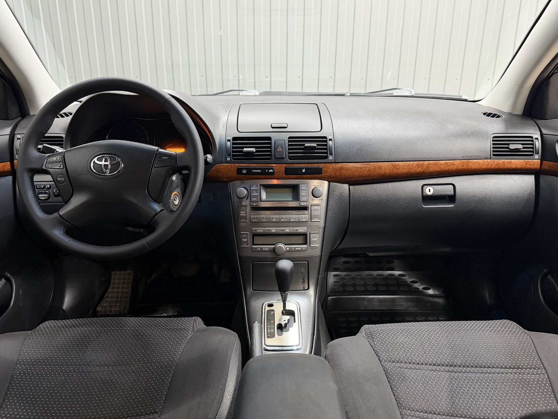 Toyota Avensis, II Рестайлинг 2008