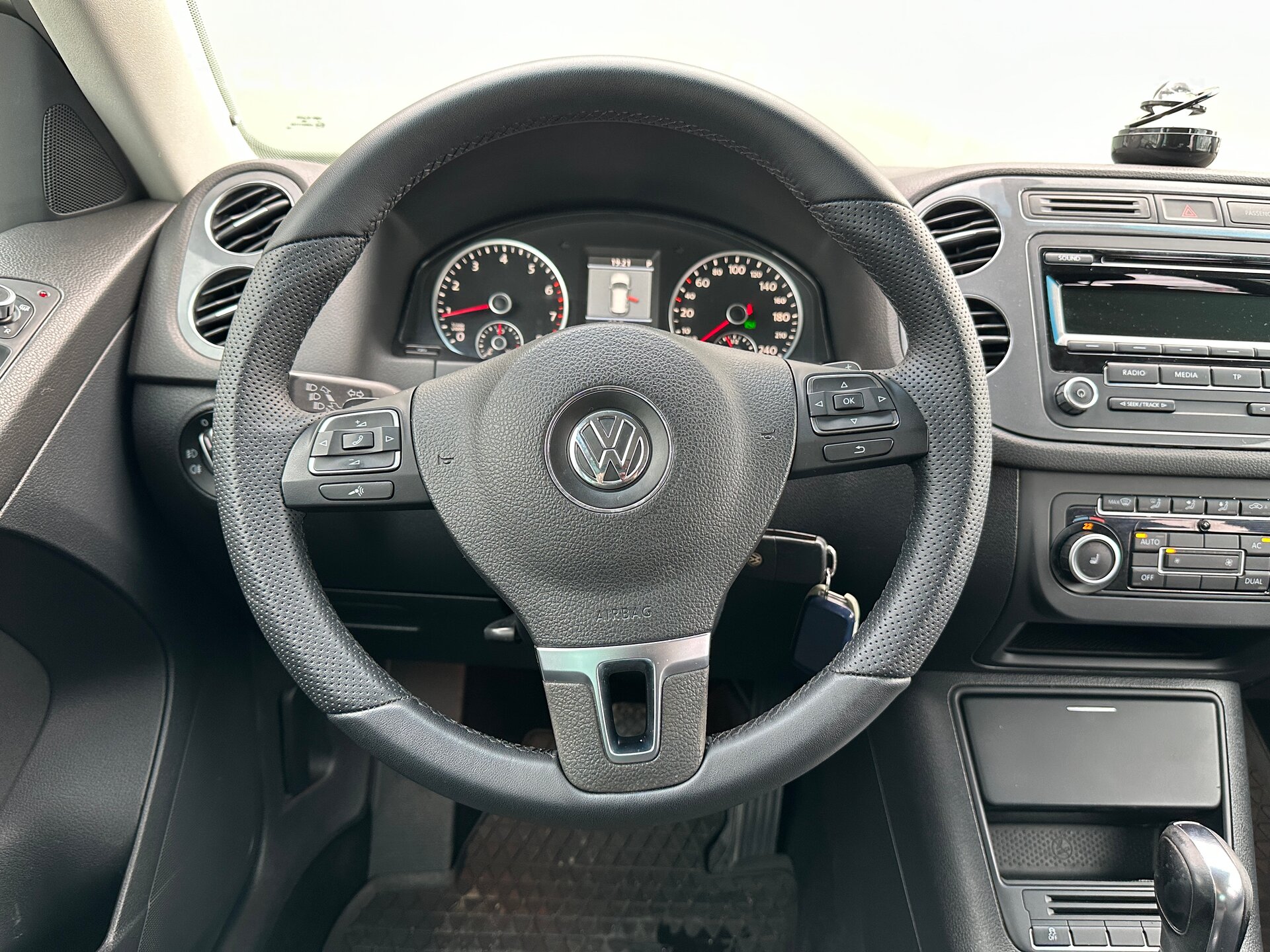 Volkswagen Tiguan, I Рестайлинг 2011 Volkswagen Tiguan, I Рестайлинг 2011