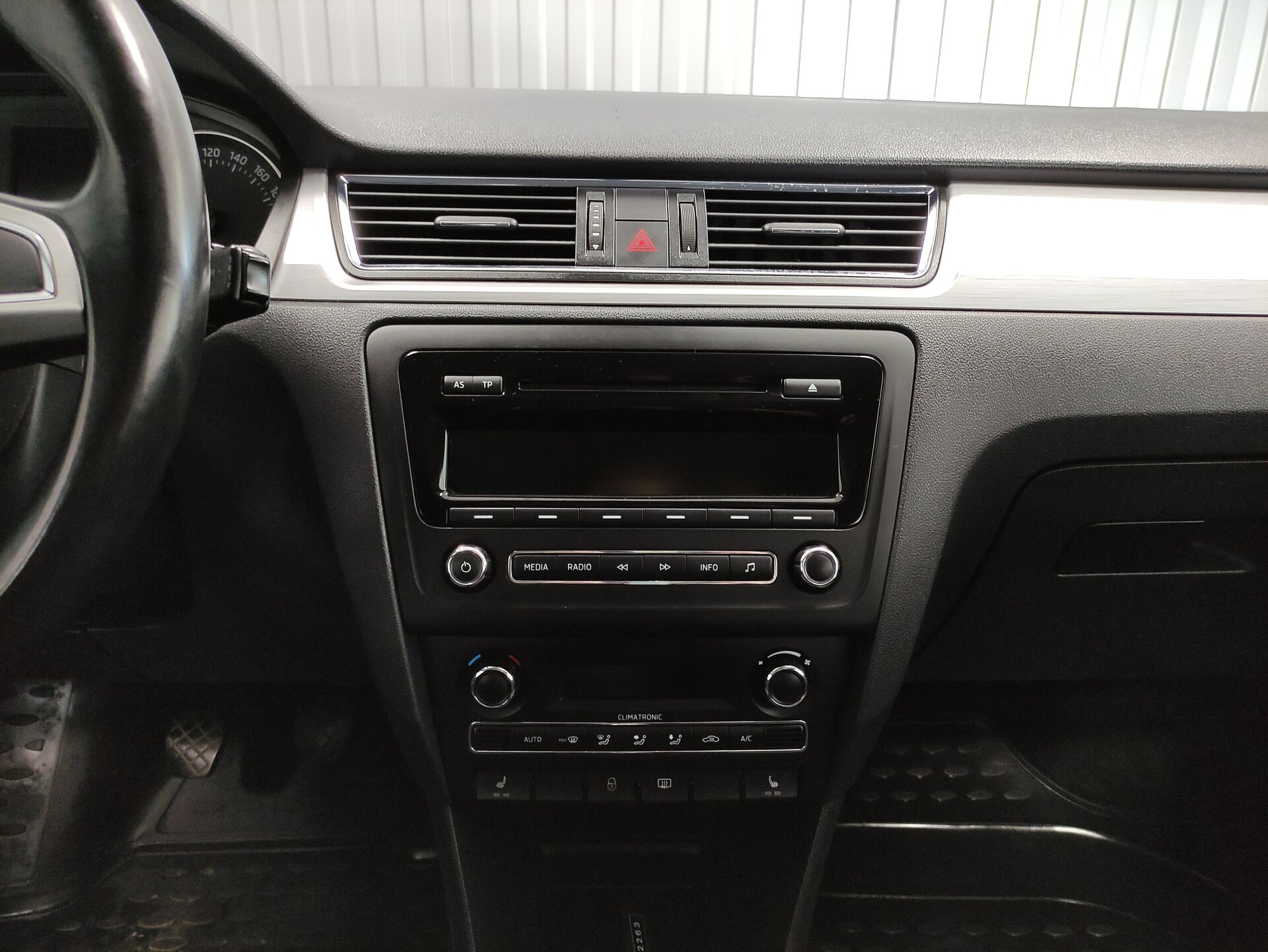 Skoda Rapid, I 2014