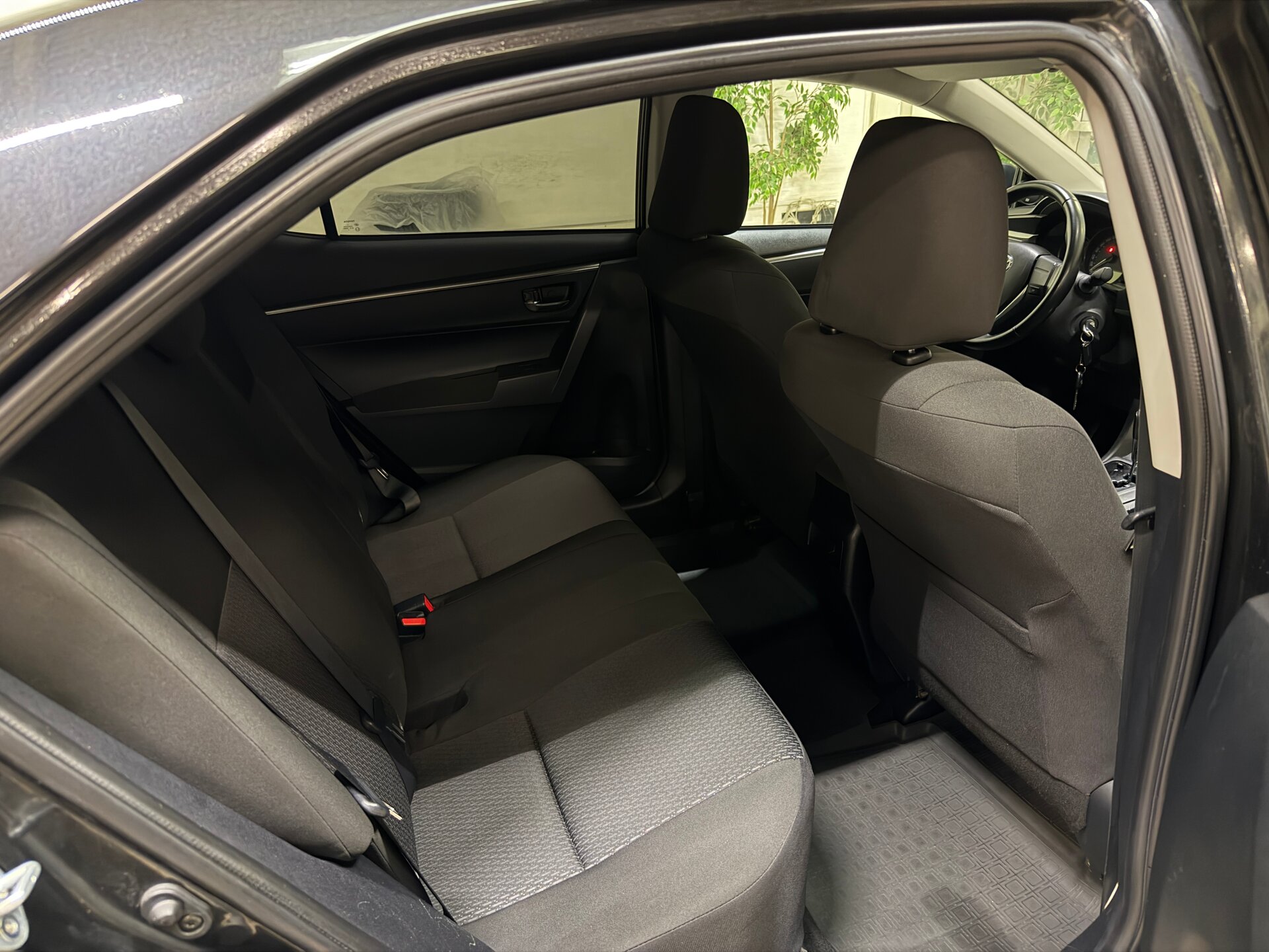 Toyota Corolla, XI (E160, E170, E180) 2014