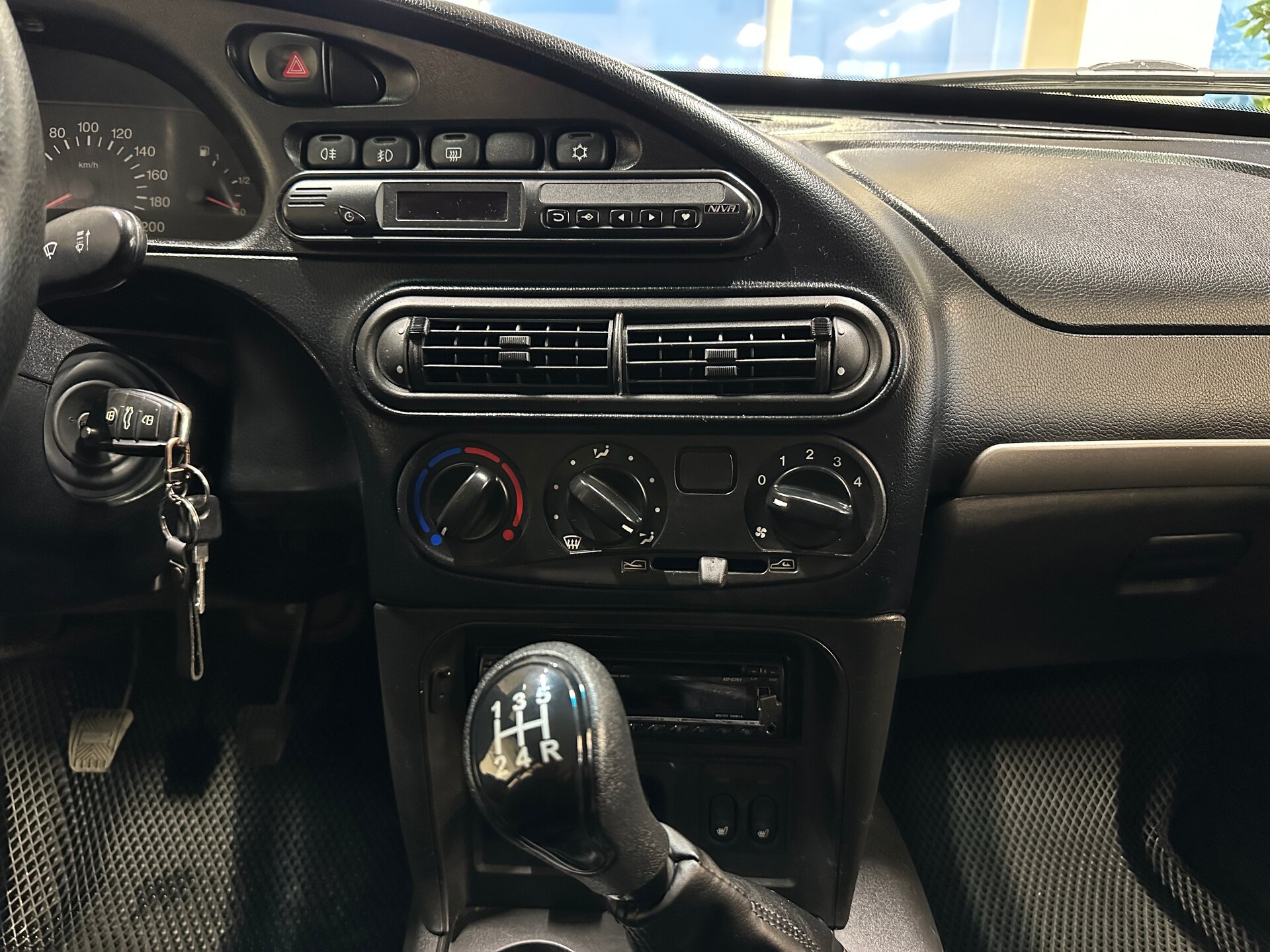Chevrolet Niva, I Рестайлинг 2010 Chevrolet Niva, I Рестайлинг 2010