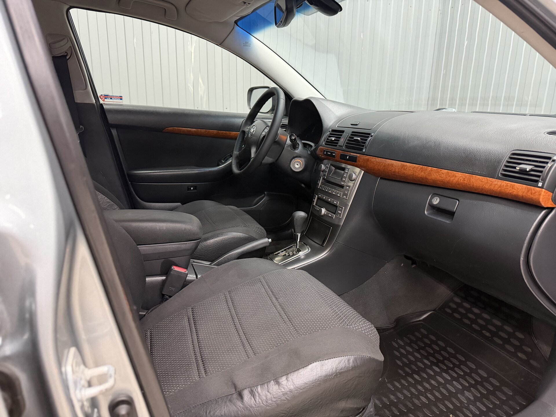 Toyota Avensis, II Рестайлинг 2008