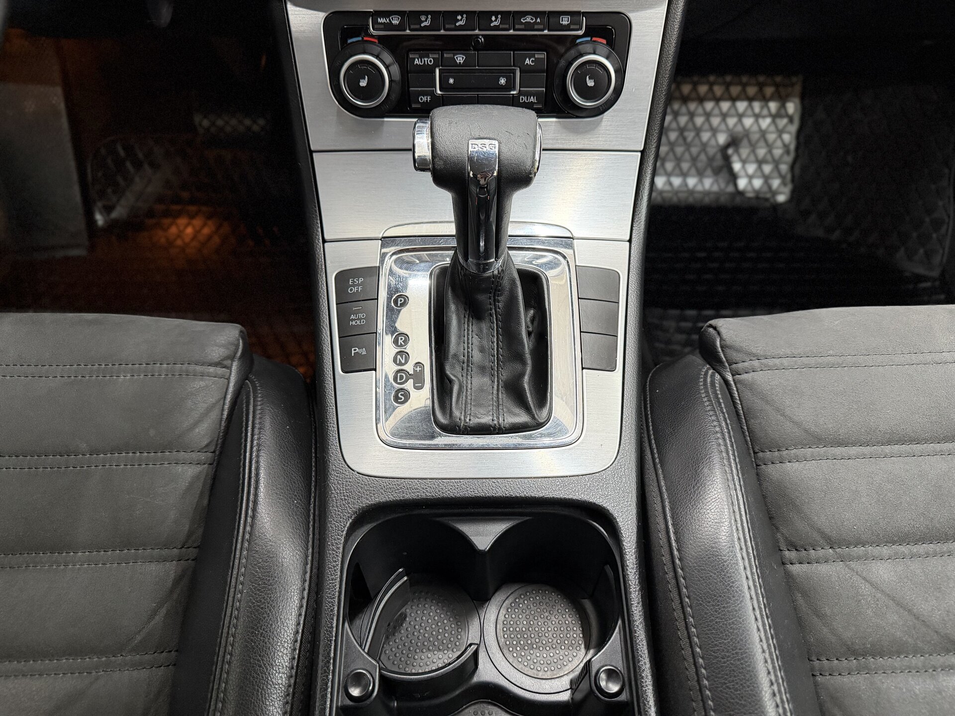 Volkswagen Passat, B6 2010