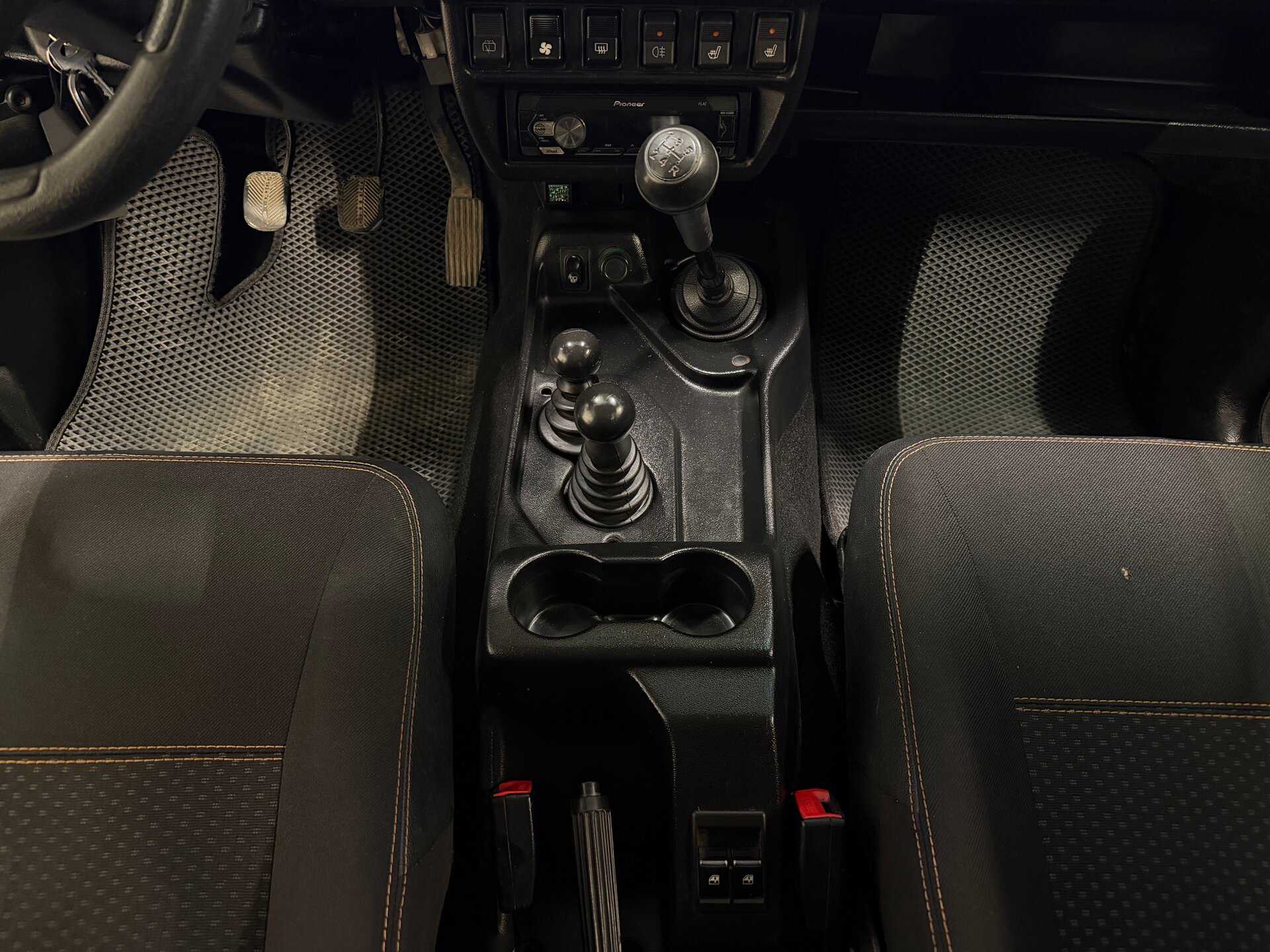 Lada (ВАЗ) 2121 (4x4), I Рестайлинг 2015 Lada (ВАЗ) 2121 (4x4), I Рестайлинг 2015