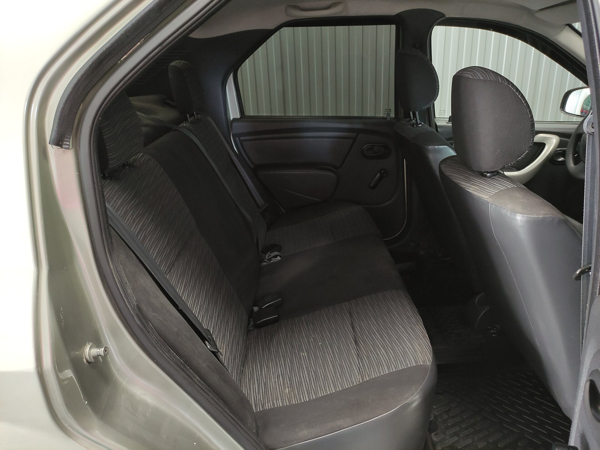 Renault Logan, I Рестайлинг 2010