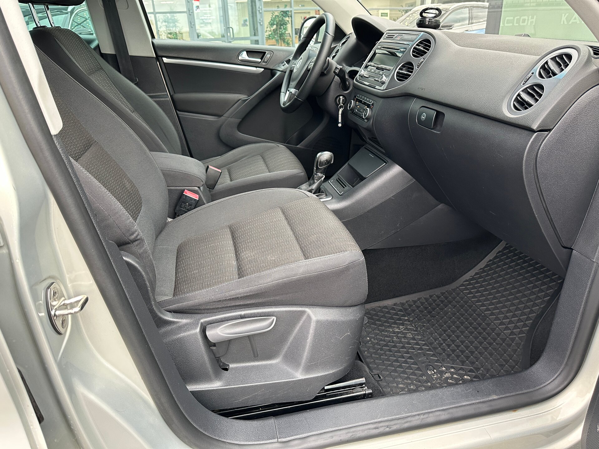 Volkswagen Tiguan, I Рестайлинг 2011 Volkswagen Tiguan, I Рестайлинг 2011