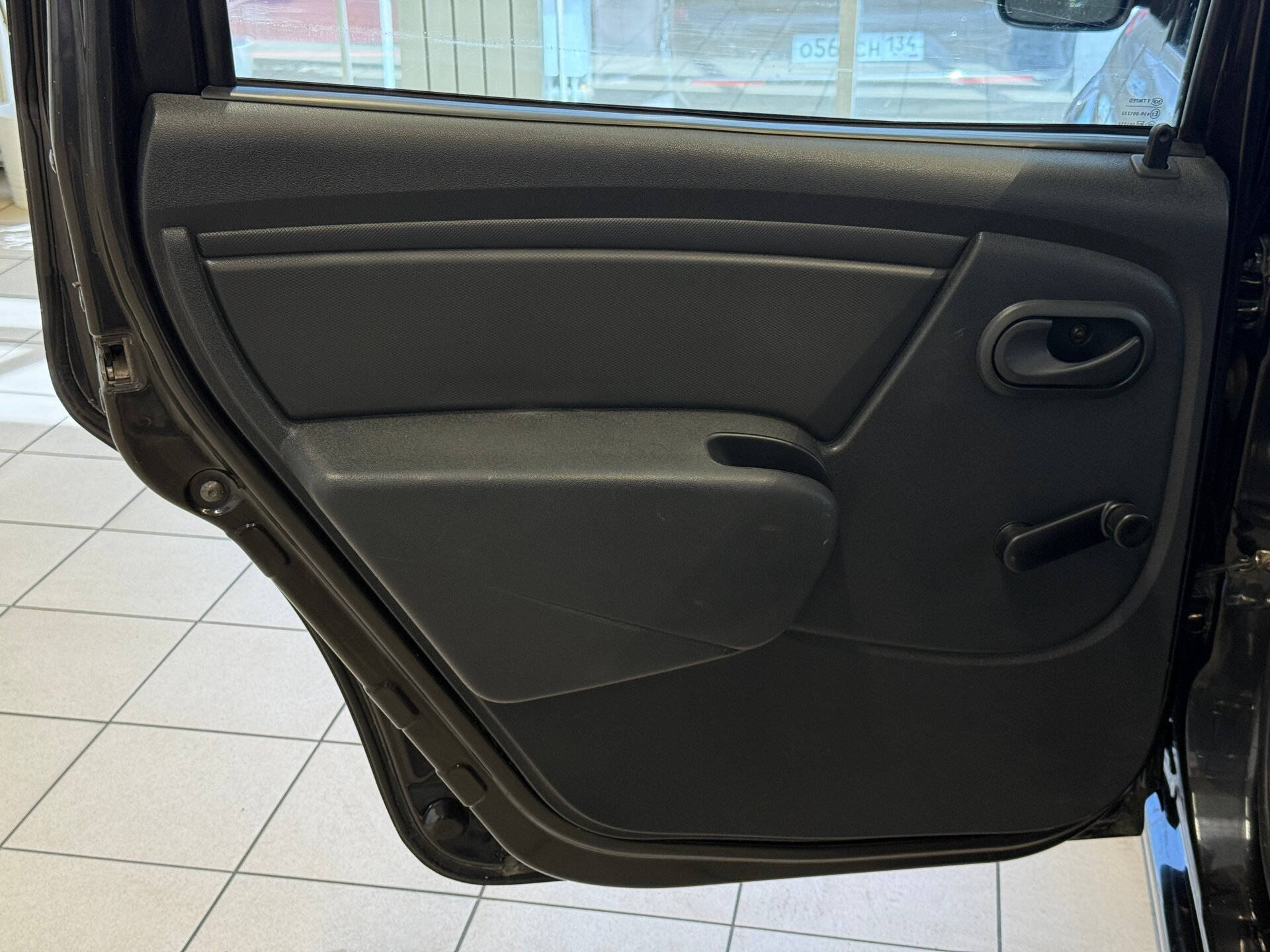 Renault Logan, I Рестайлинг 2012 Renault Logan, I Рестайлинг 2012