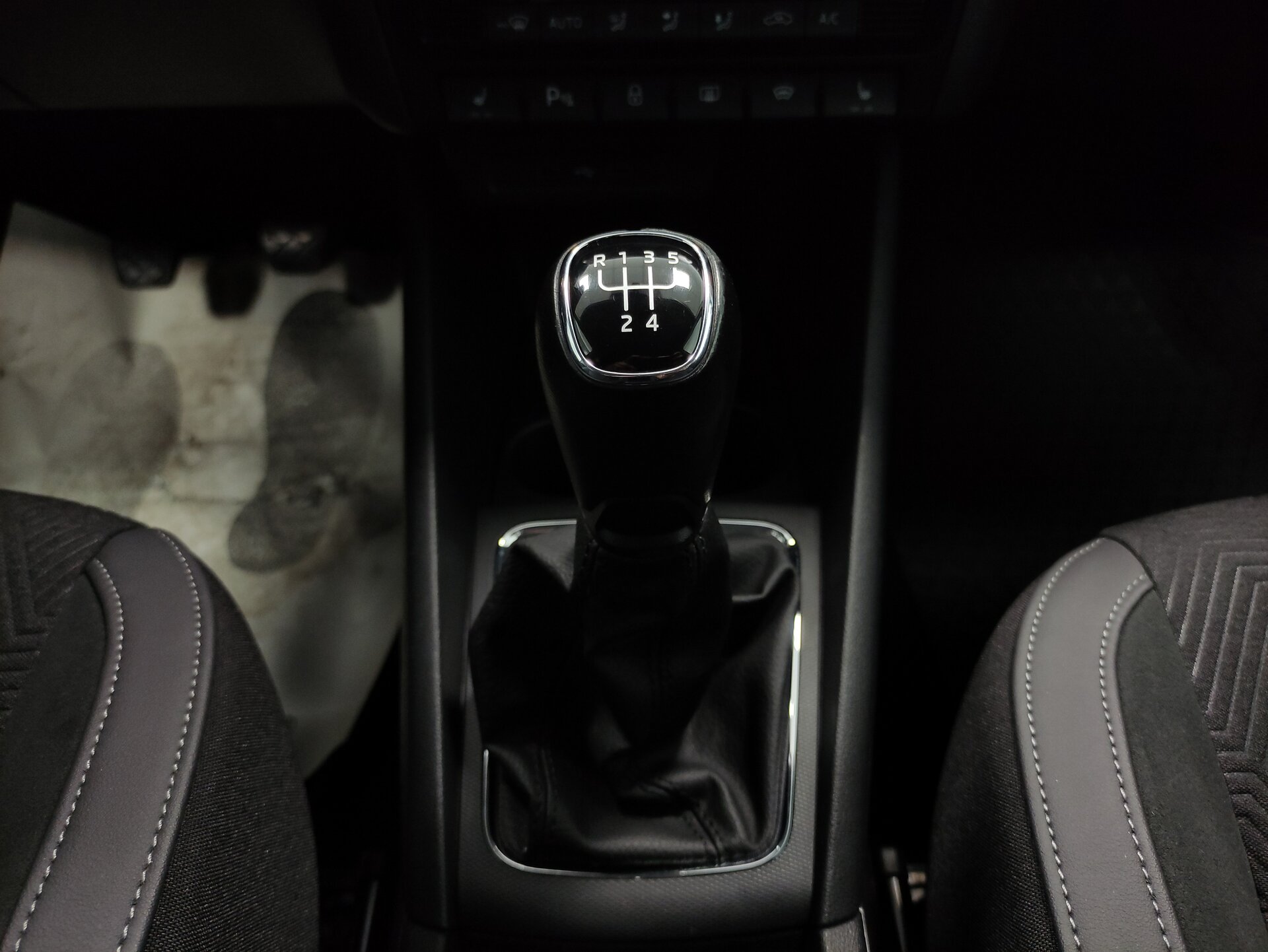 Volkswagen Polo, VI 2021