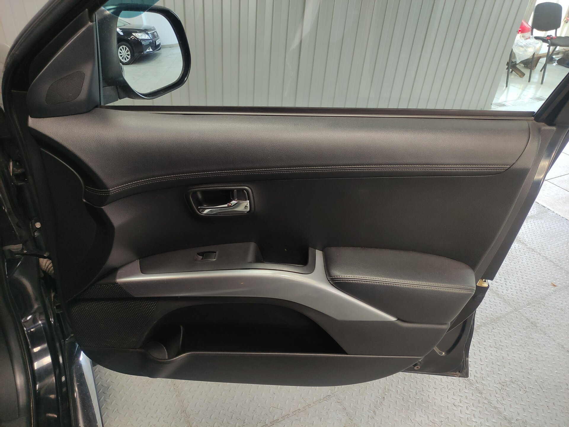 Peugeot 4007, I 2010