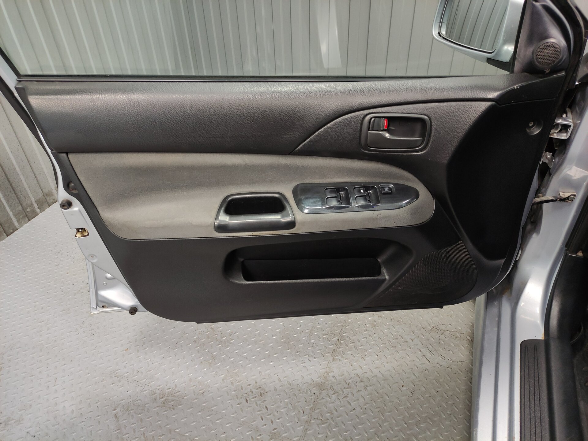 Mitsubishi Lancer, IX 2003