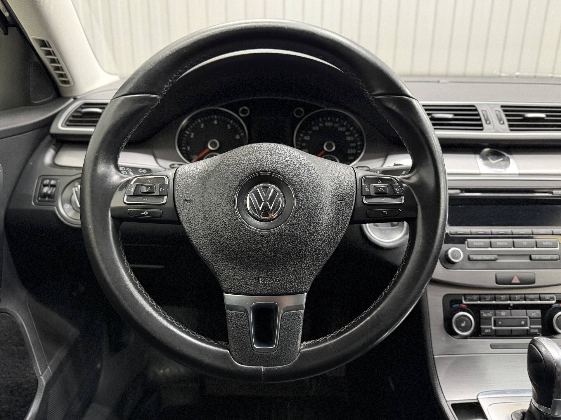 Volkswagen Passat, B7 2011