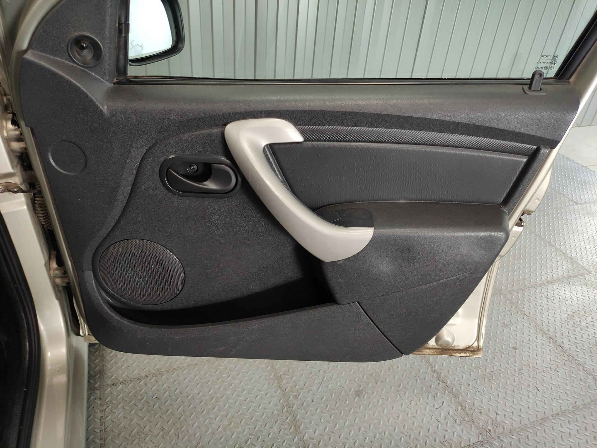 Renault Logan, I Рестайлинг 2010