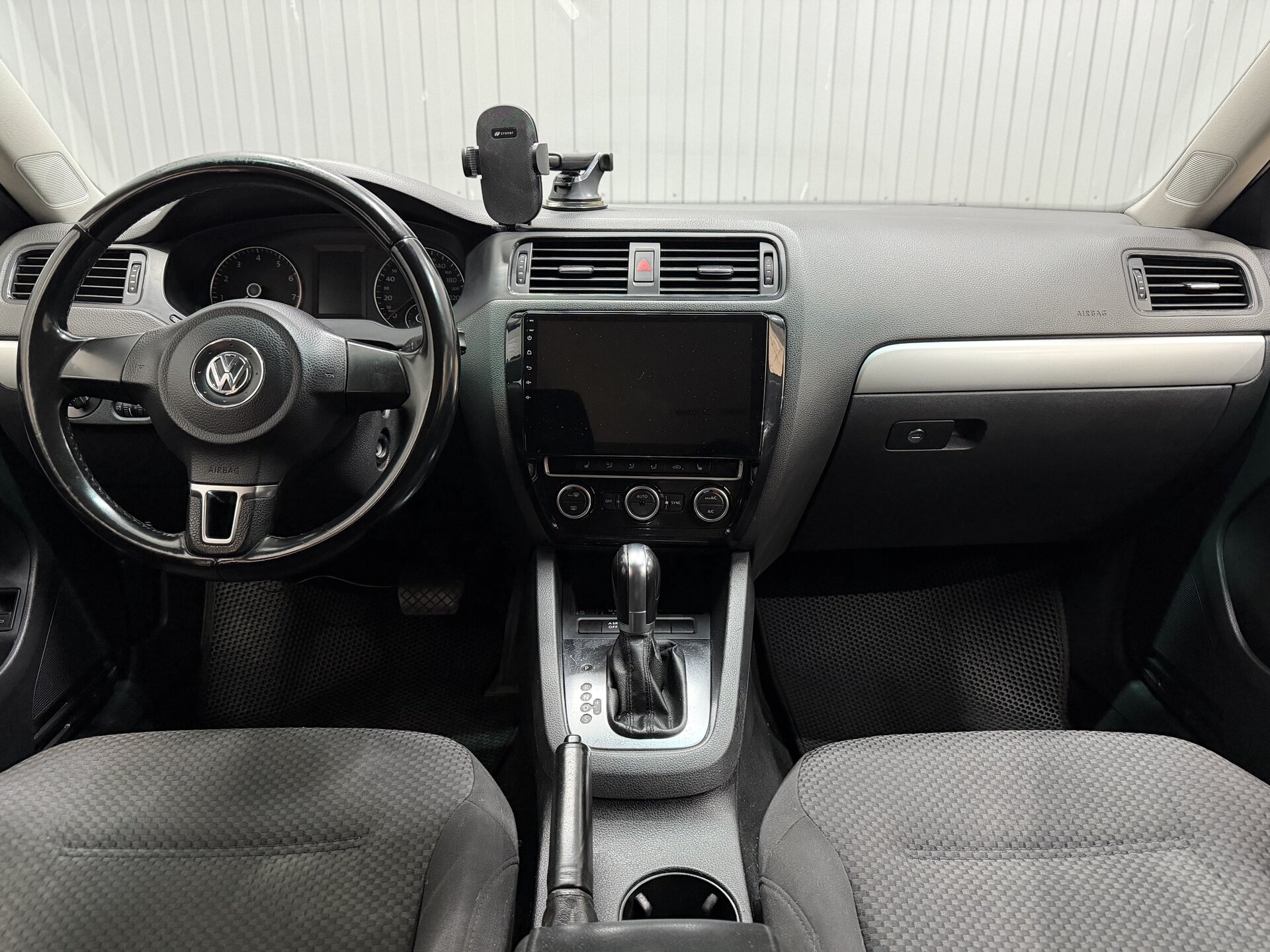 Volkswagen Jetta, VI 2012