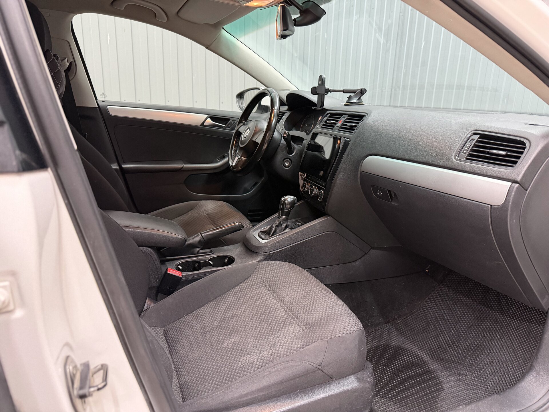 Volkswagen Jetta, VI 2012