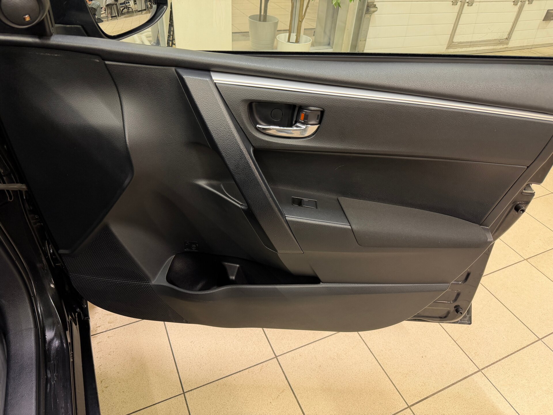 Toyota Corolla, XI (E160, E170, E180) 2014