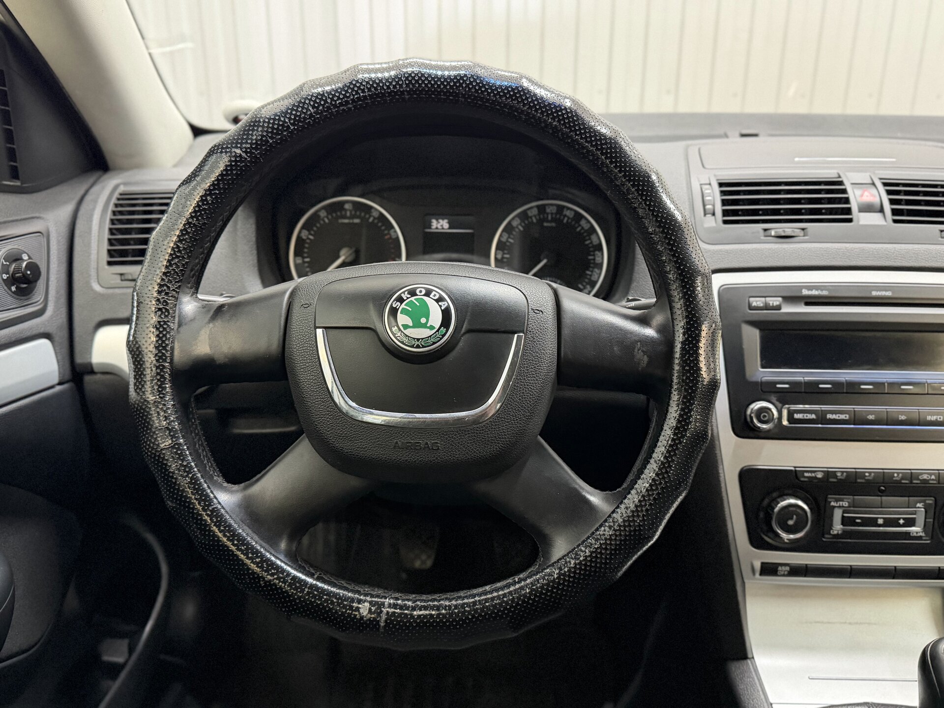 Skoda Octavia, II (A5) Рестайлинг 2011