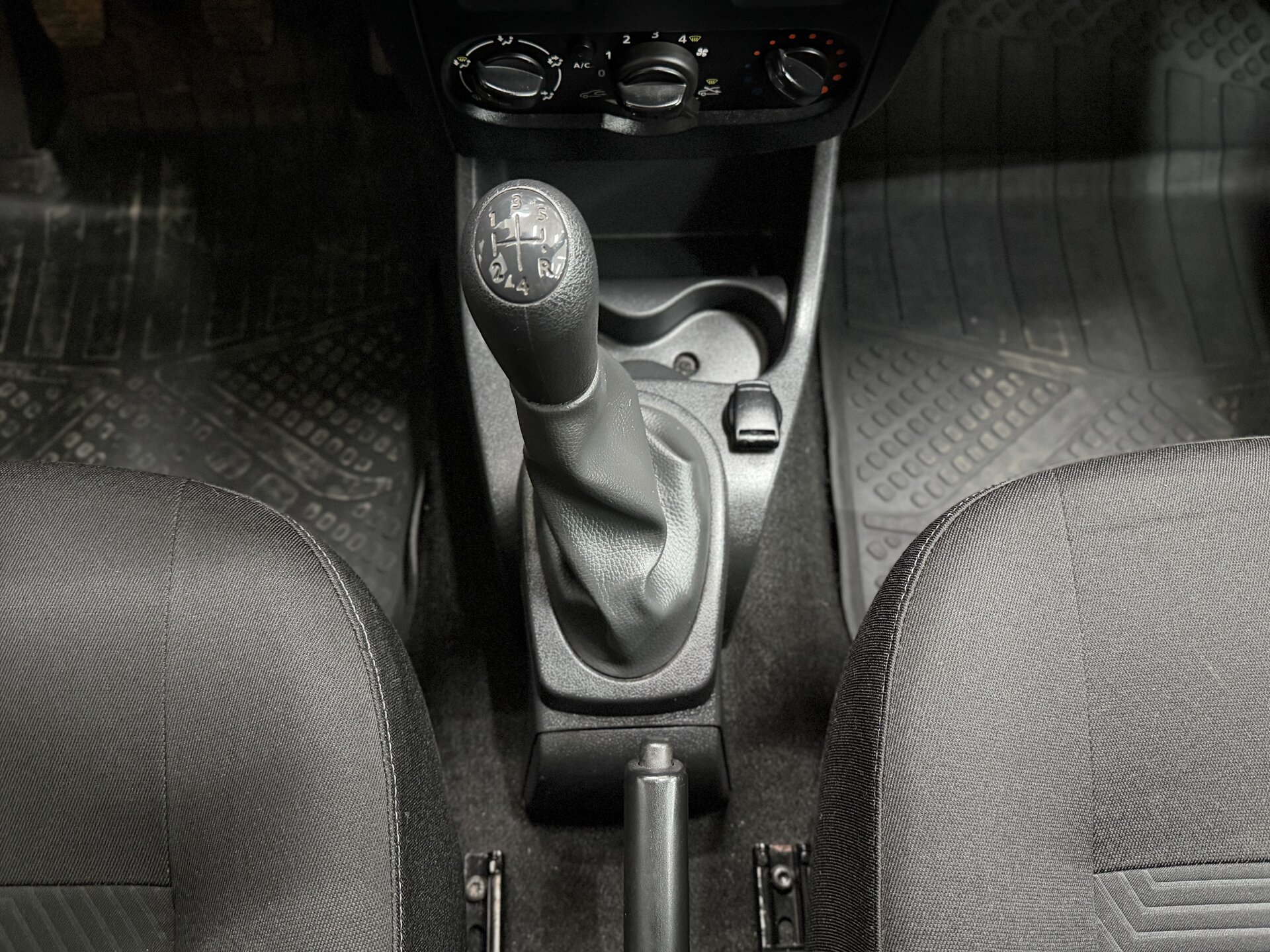 Lada (ВАЗ) Largus, I 2019