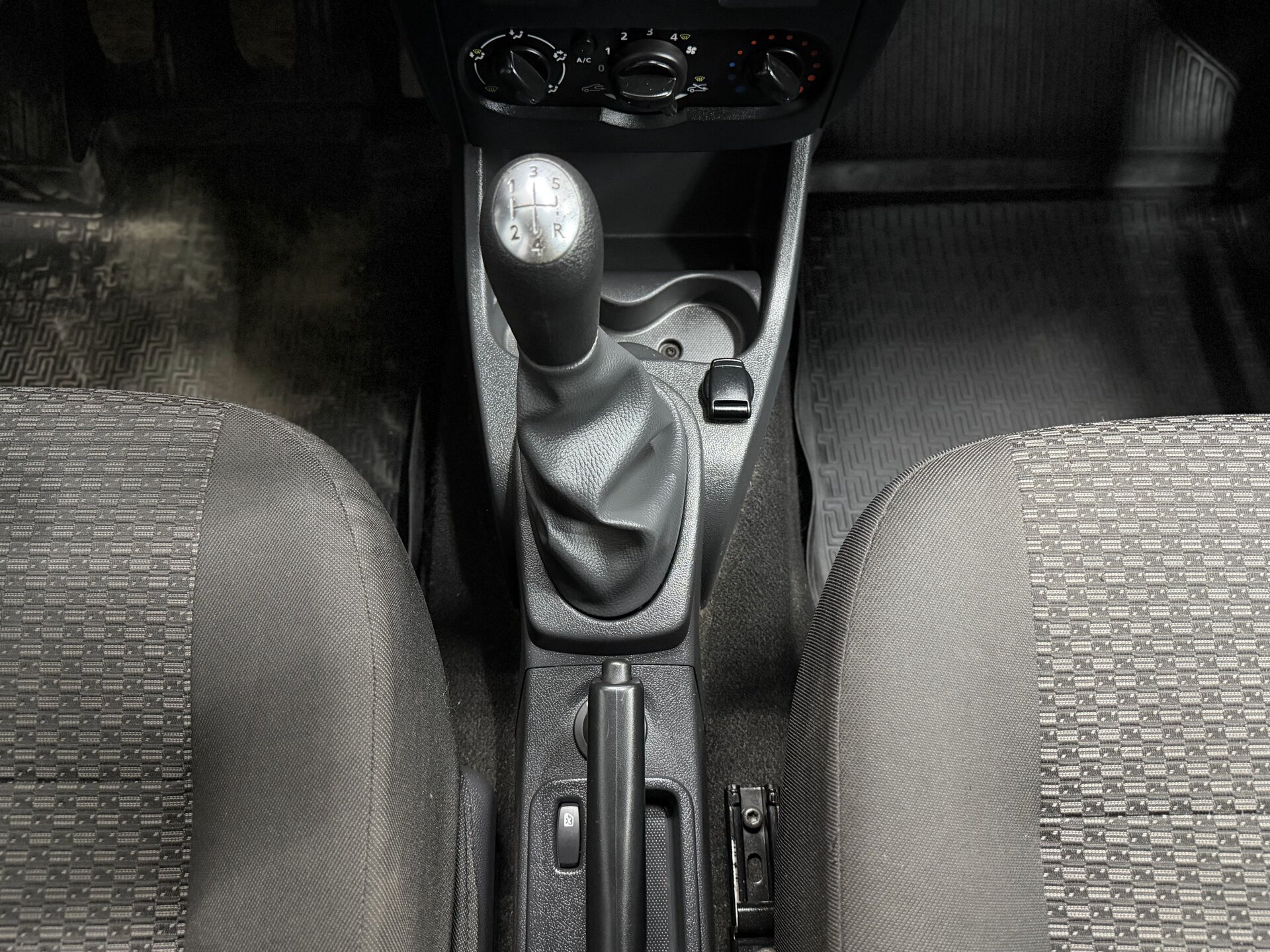 Lada (ВАЗ) Largus, I 2018