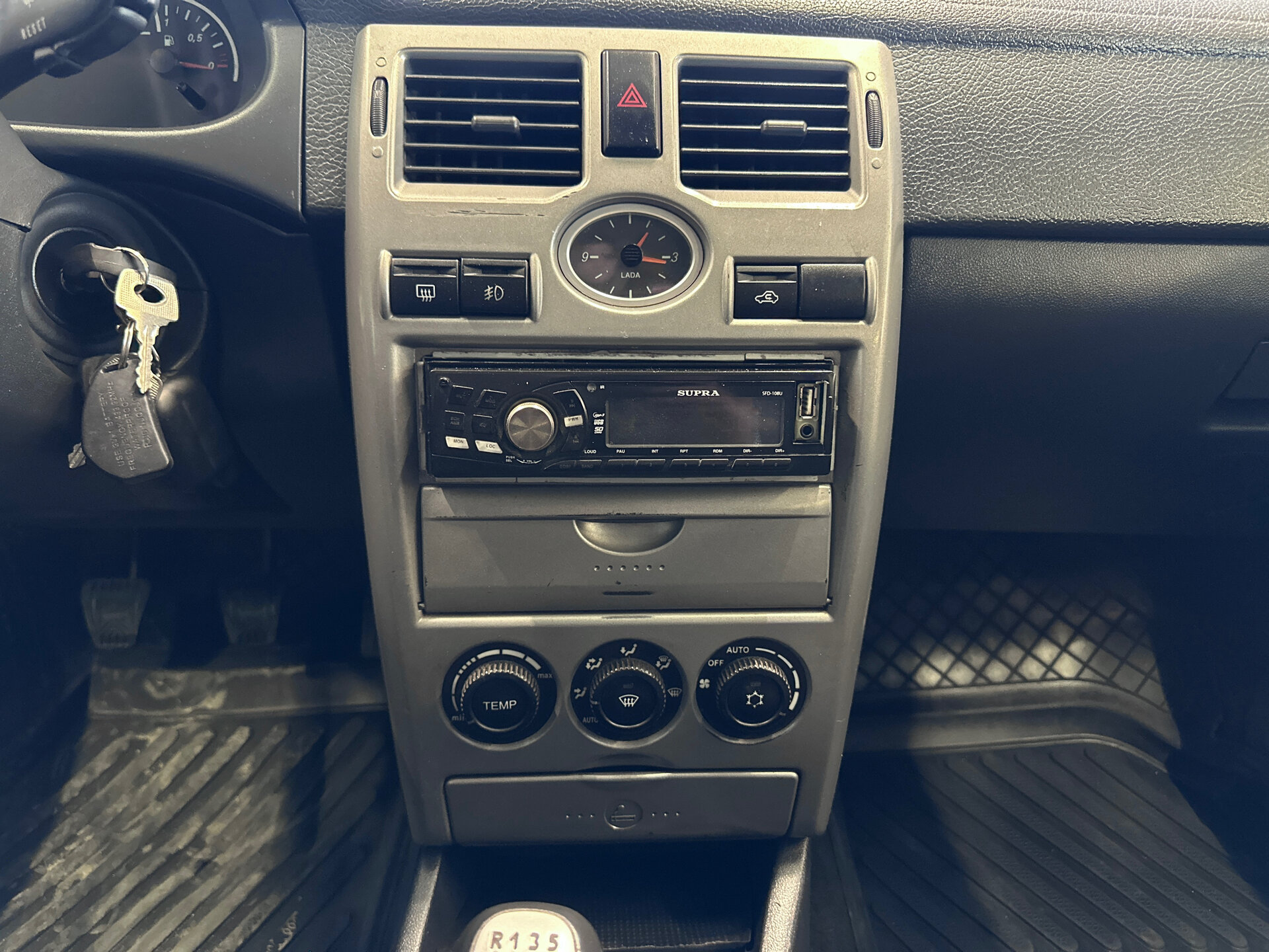 Lada (ВАЗ) Priora, I 2012