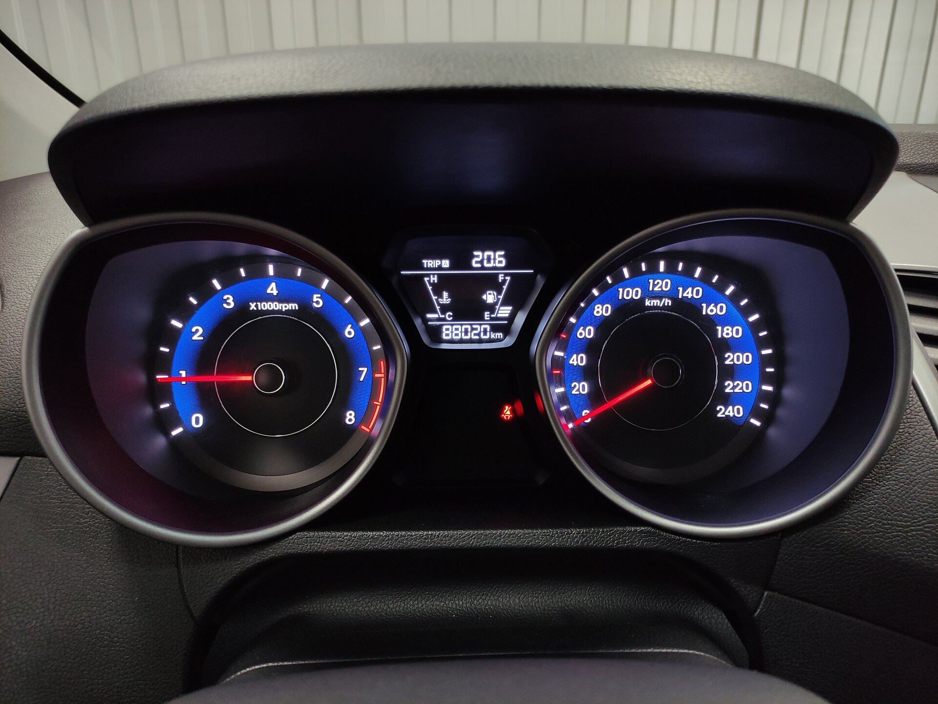Hyundai Elantra, V (MD) Рестайлинг 2014