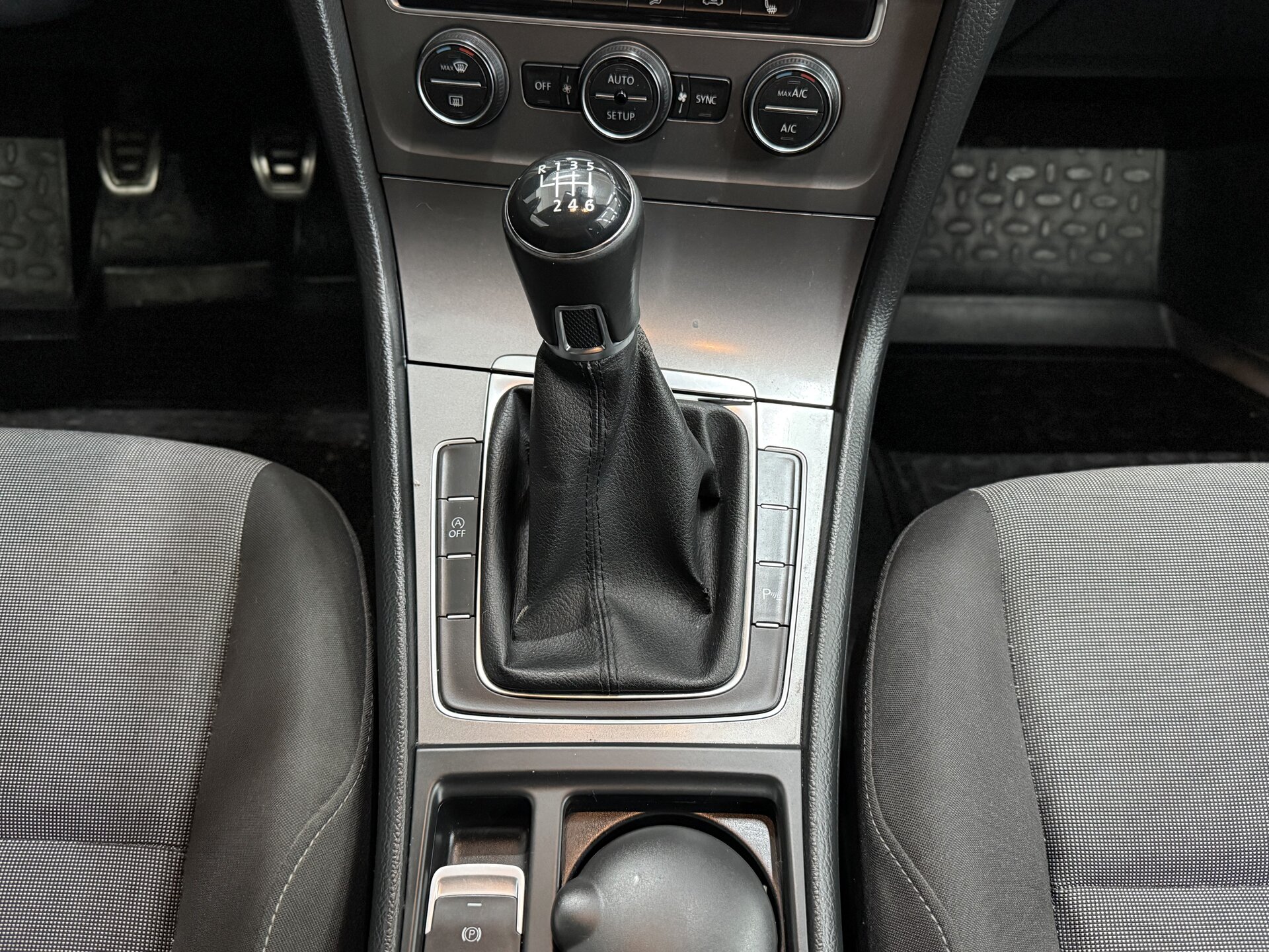 Volkswagen Golf, VII 2013