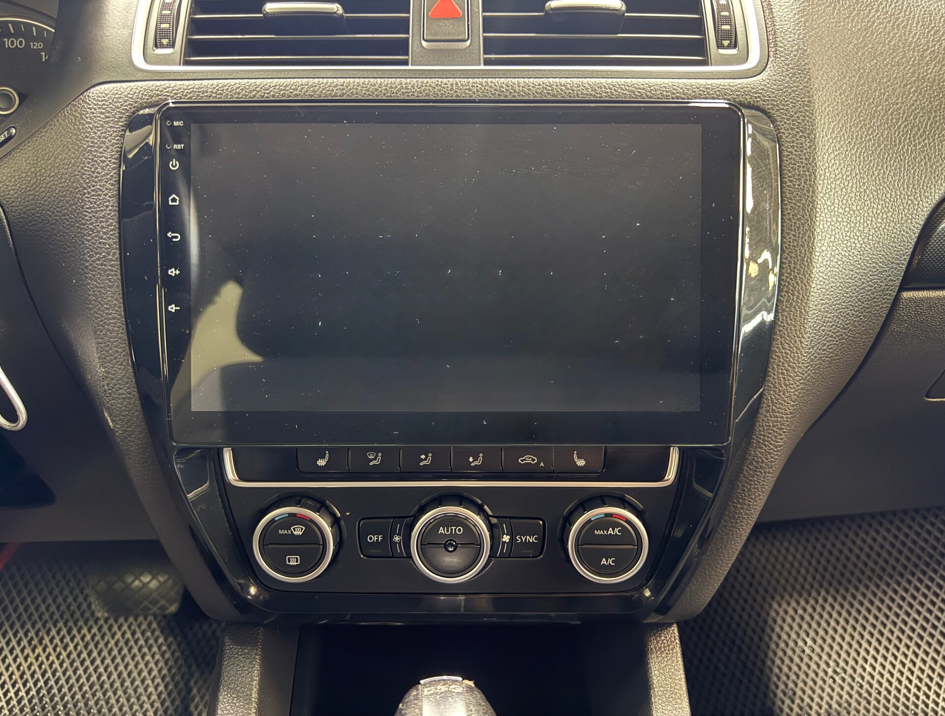 Volkswagen Jetta, VI 2012 Volkswagen Jetta, VI 2012