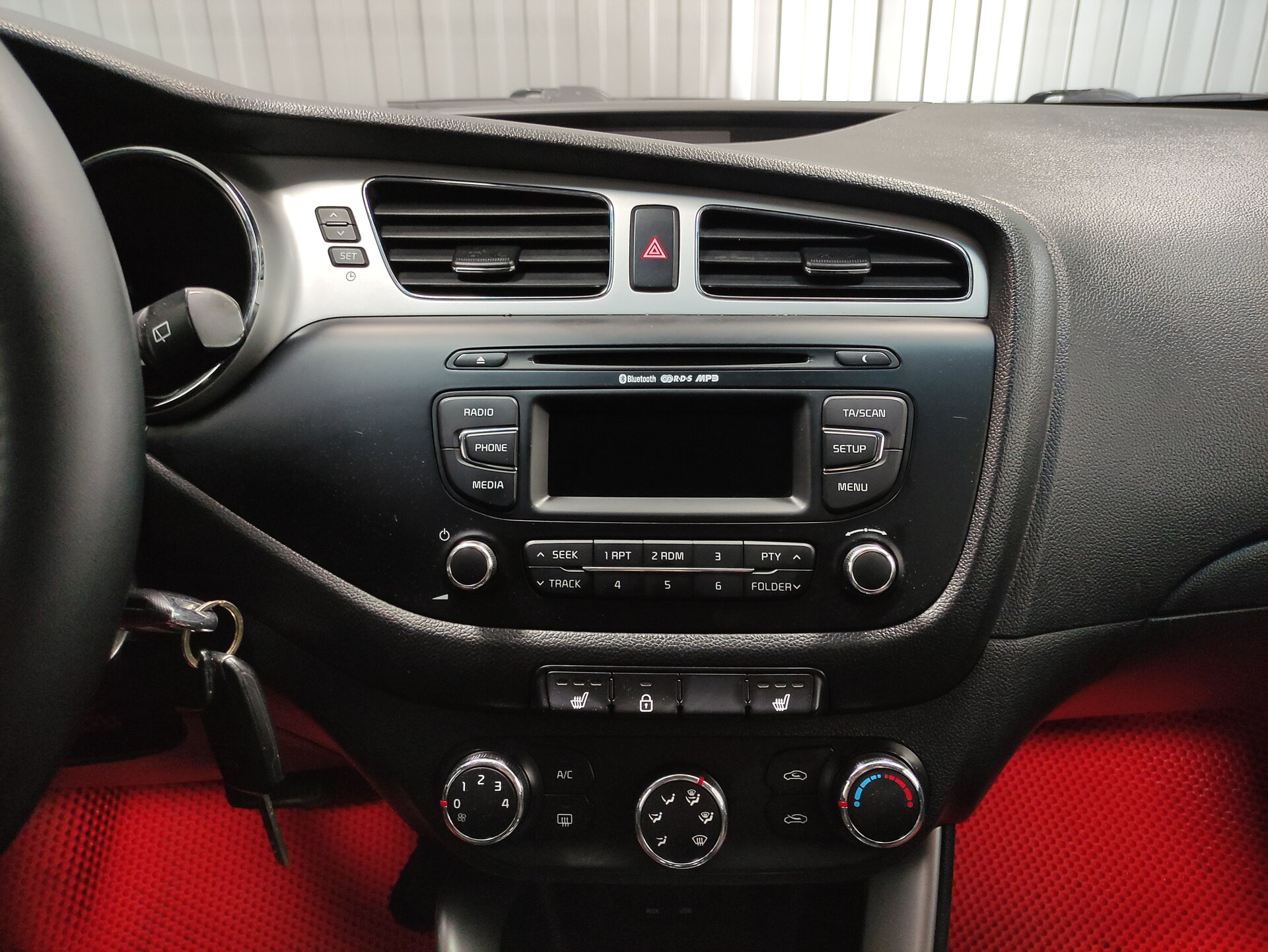 Kia Ceed, II 2014