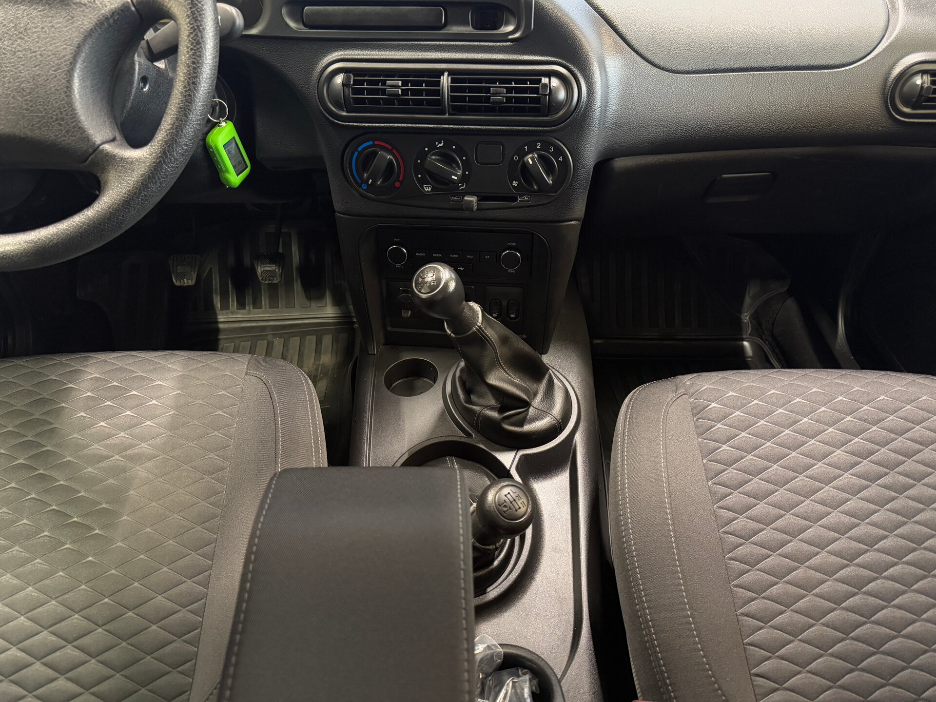 Lada (ВАЗ) Niva Travel, I 2023