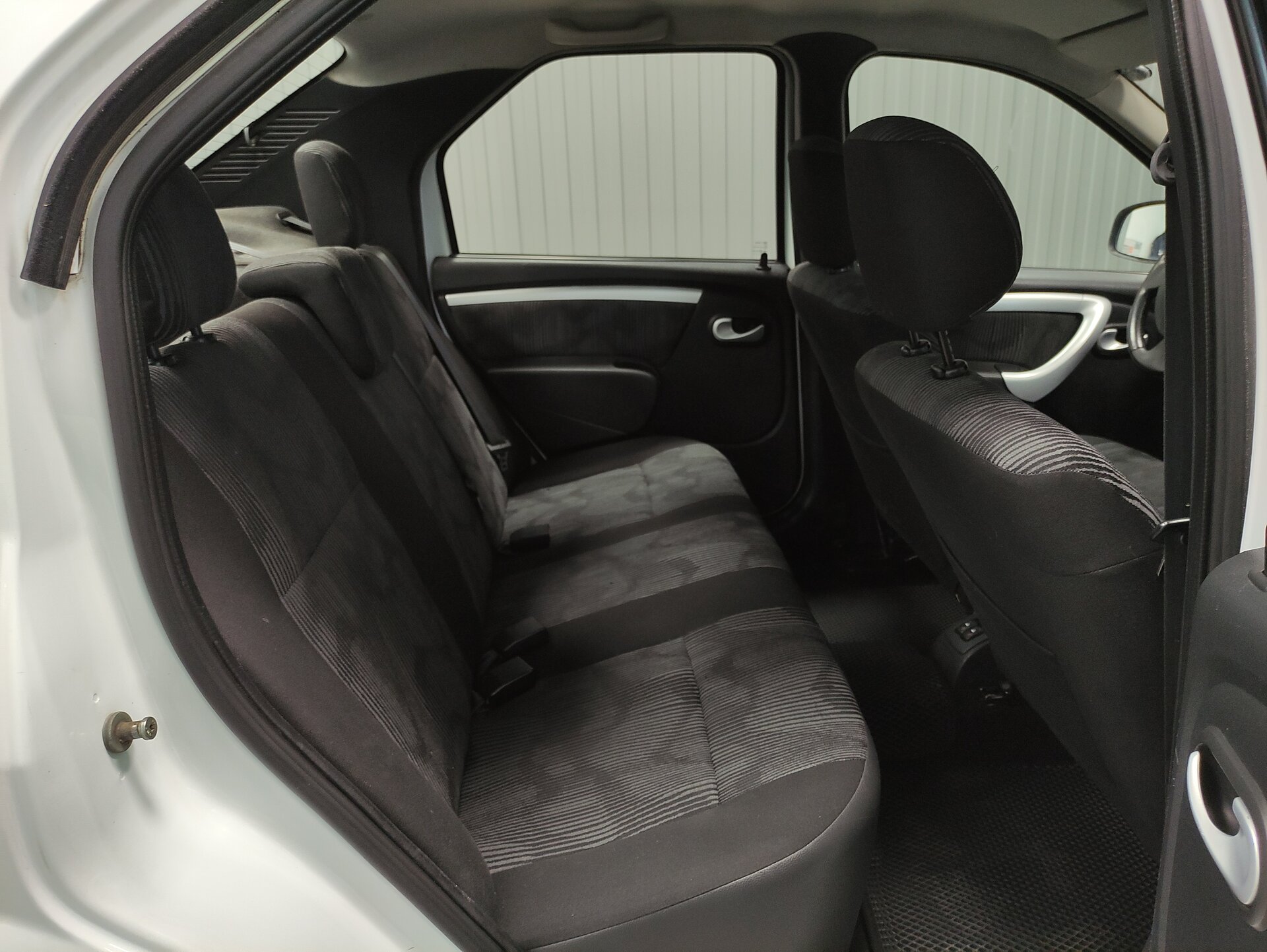 Renault Logan, I Рестайлинг 2013