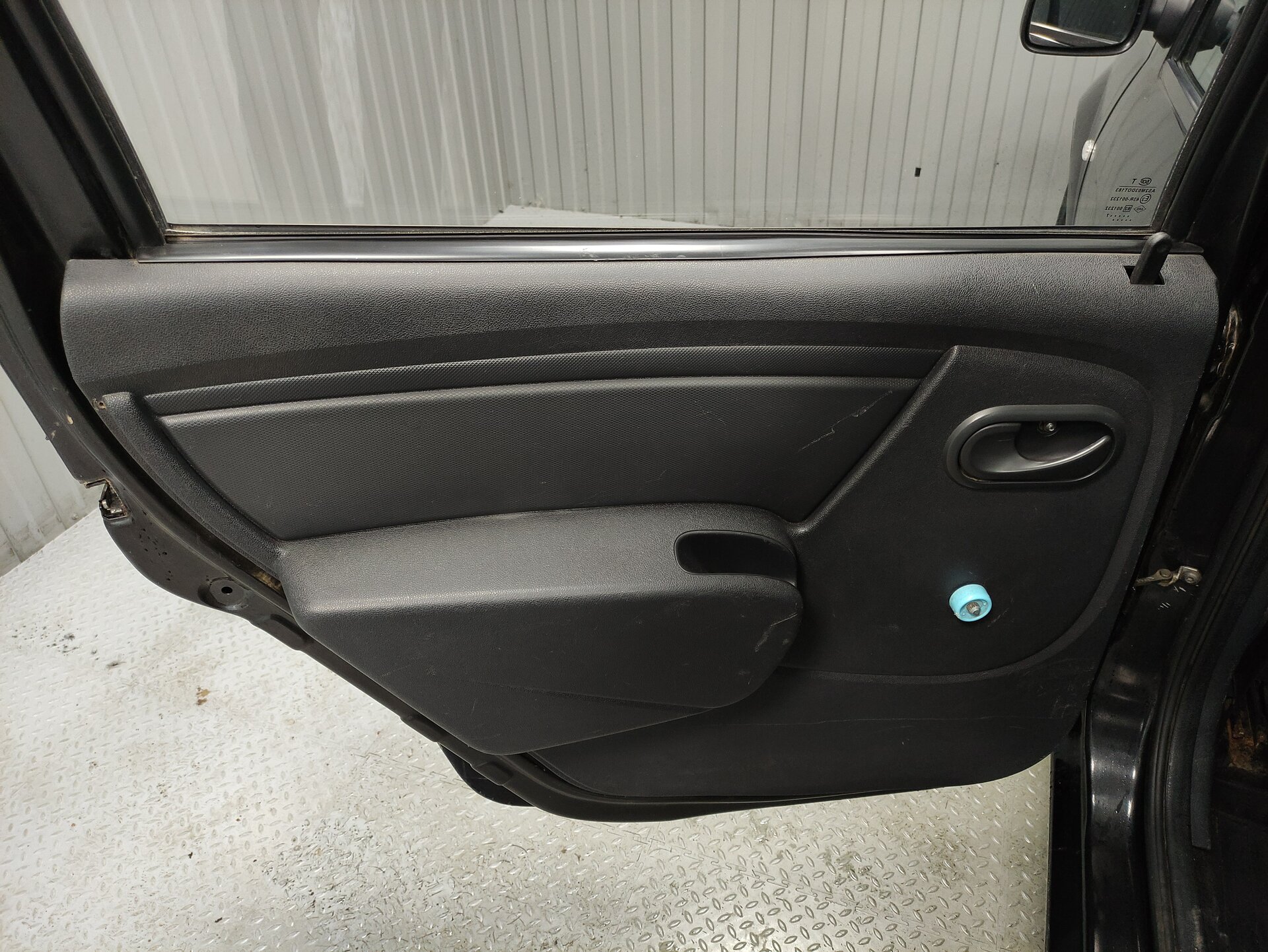 Renault Logan, I Рестайлинг 2012