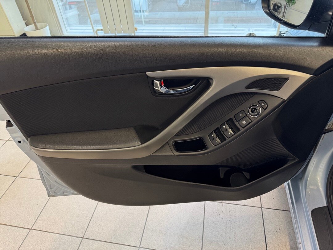 Hyundai Elantra, V (MD) 2012