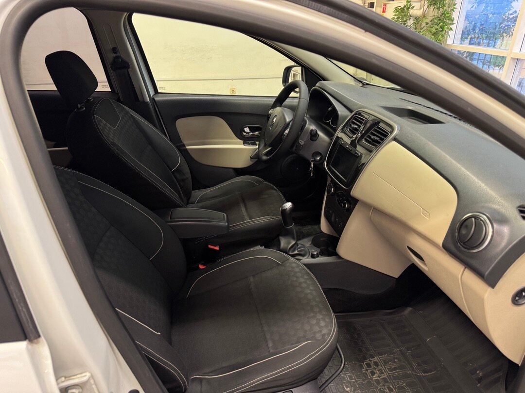 Renault Logan, II 2014