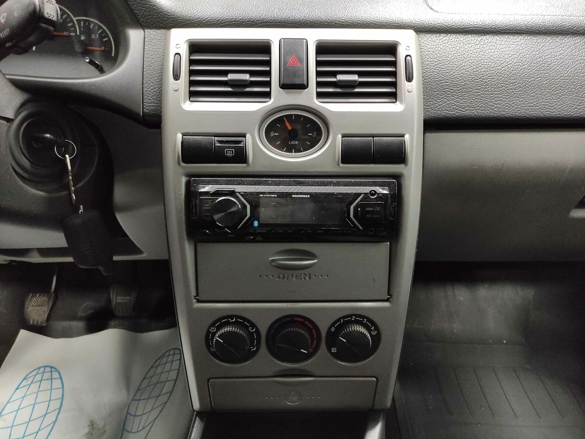 Lada (ВАЗ) Priora, I 2011