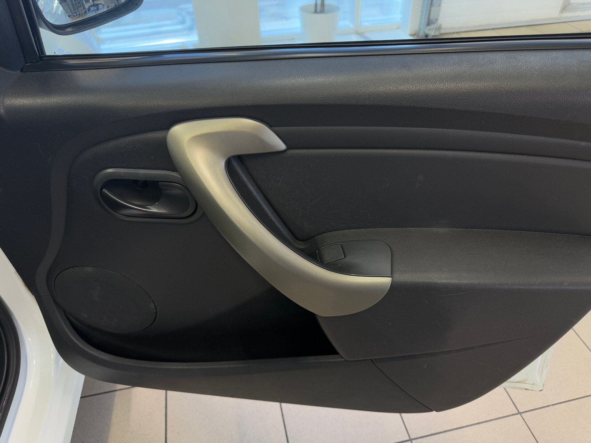 Renault Logan, I Рестайлинг 2011