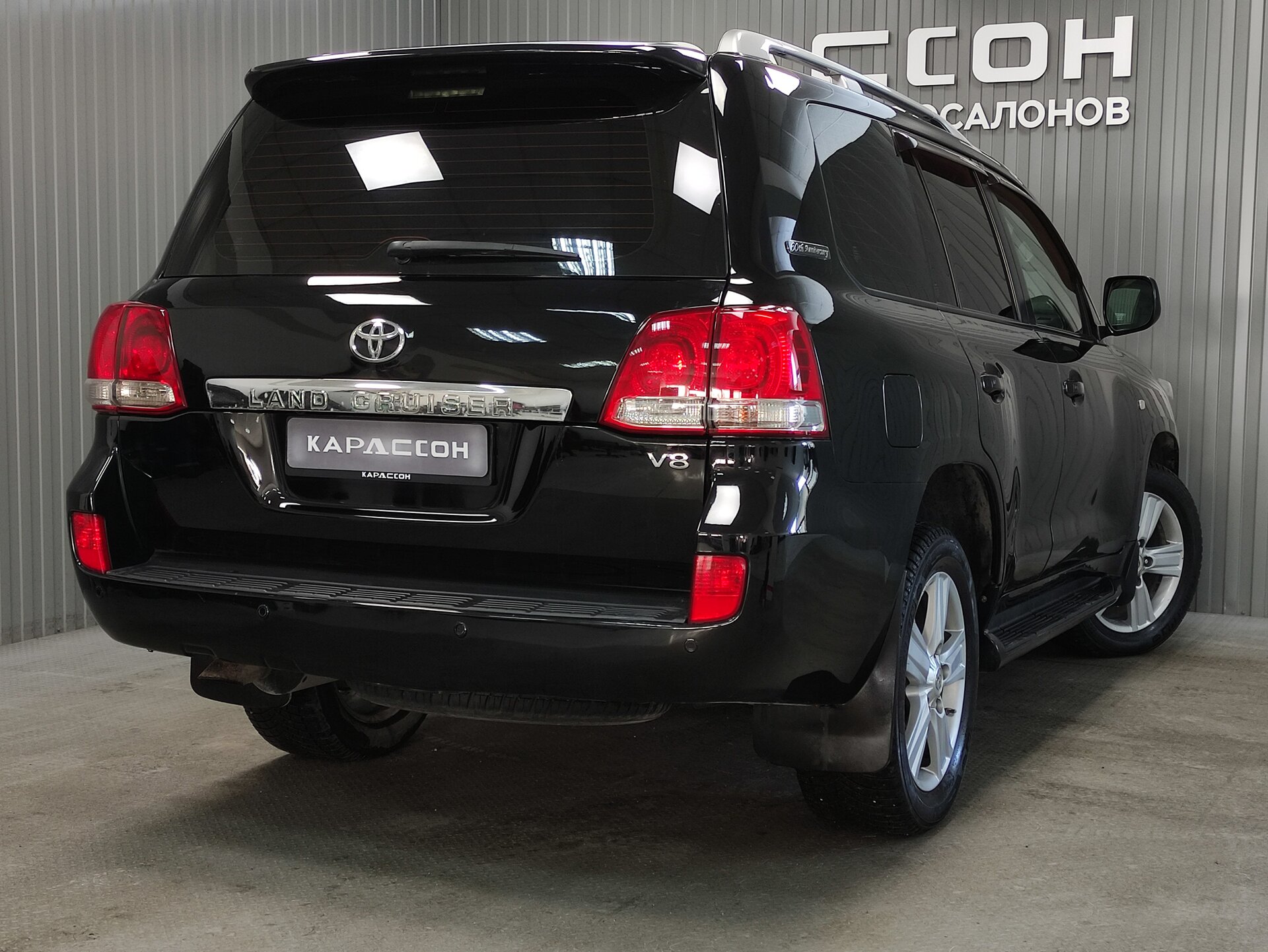 Toyota Land Cruiser, 200 Series 2011