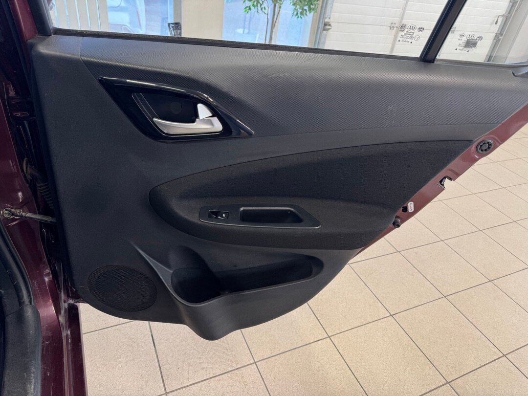 Brilliance H230, I 2015