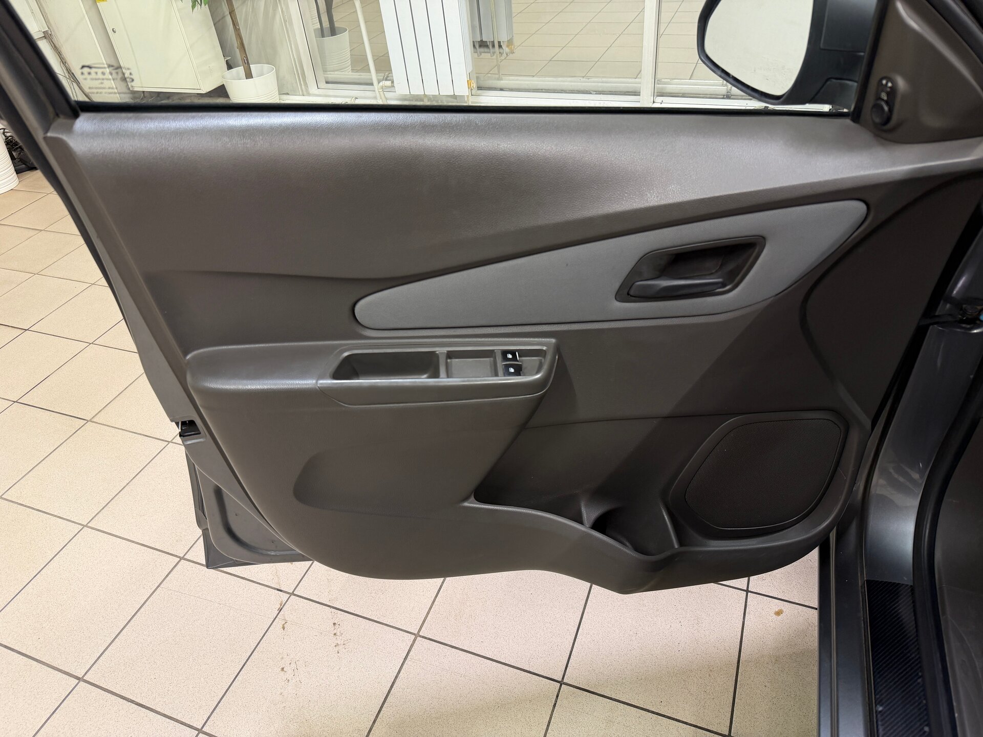 Chevrolet Cobalt, II 2013