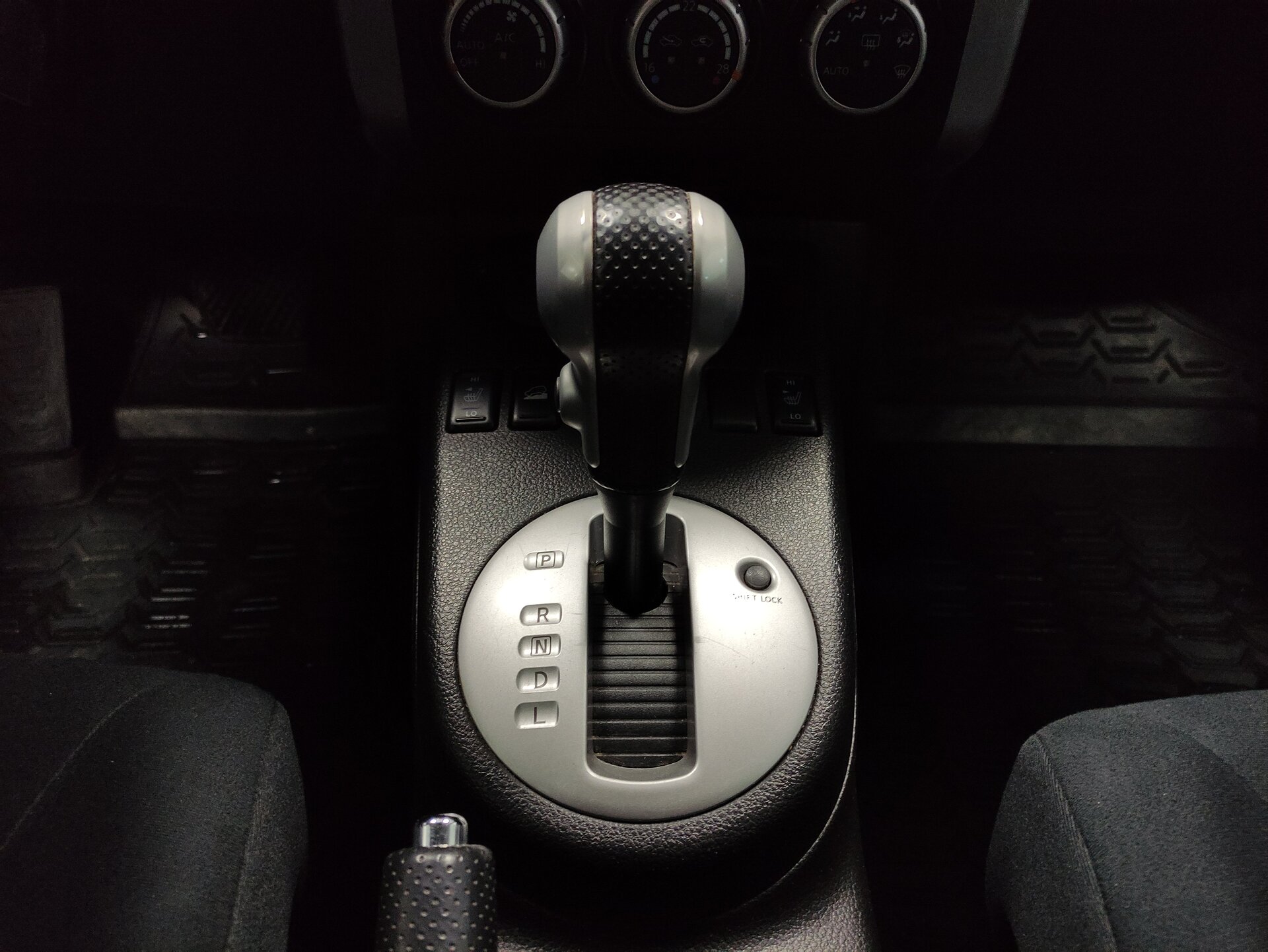 Nissan X-Trail, II Рестайлинг 2014 Nissan X-Trail, II Рестайлинг 2014