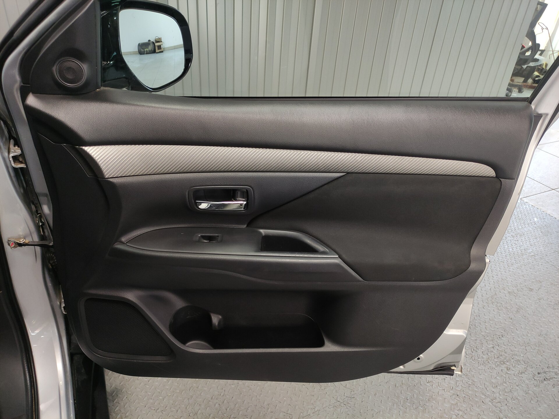 Mitsubishi Outlander, III 2013