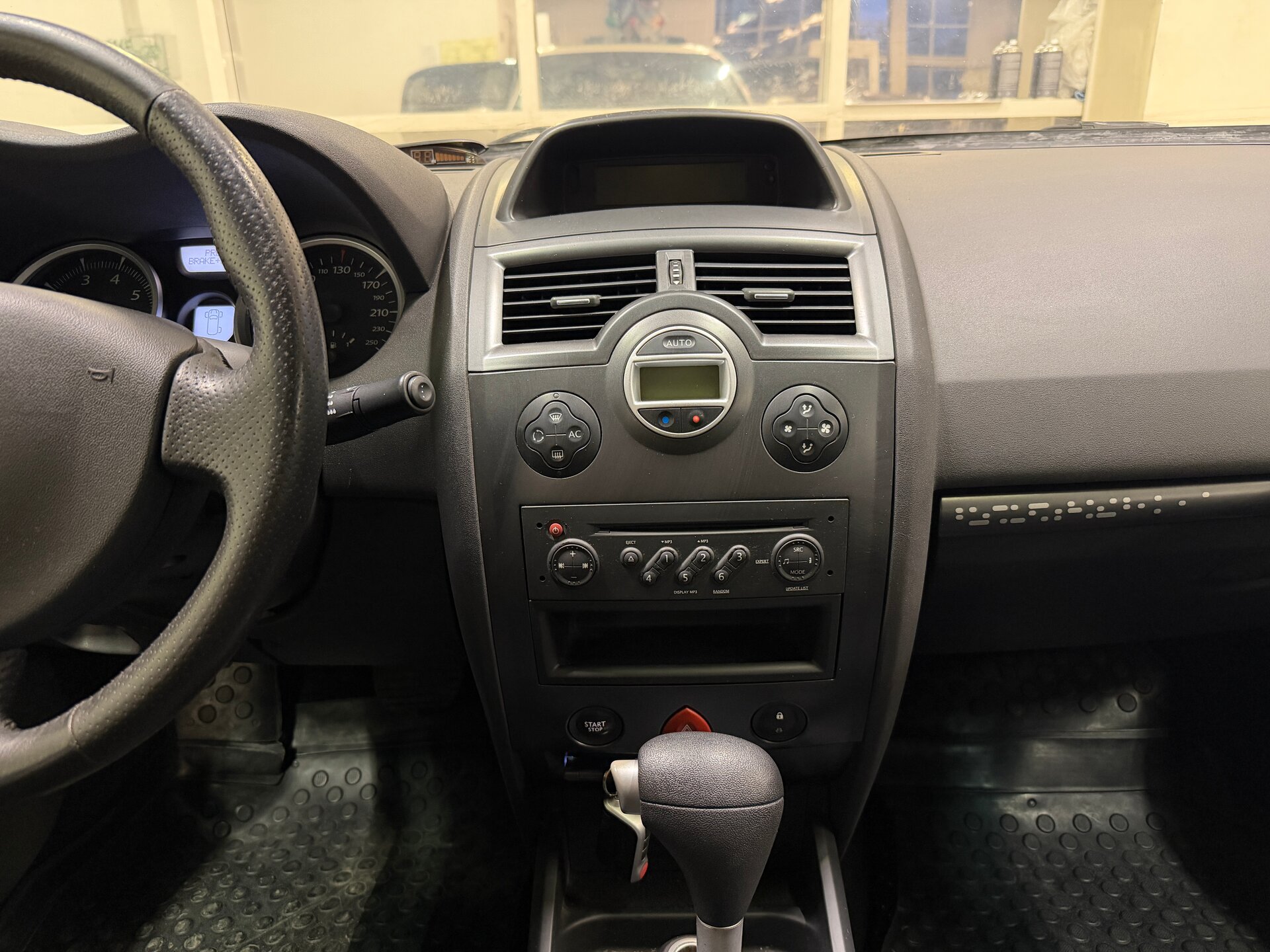 Renault Megane, II Рестайлинг 2008 Renault Megane, II Рестайлинг 2008