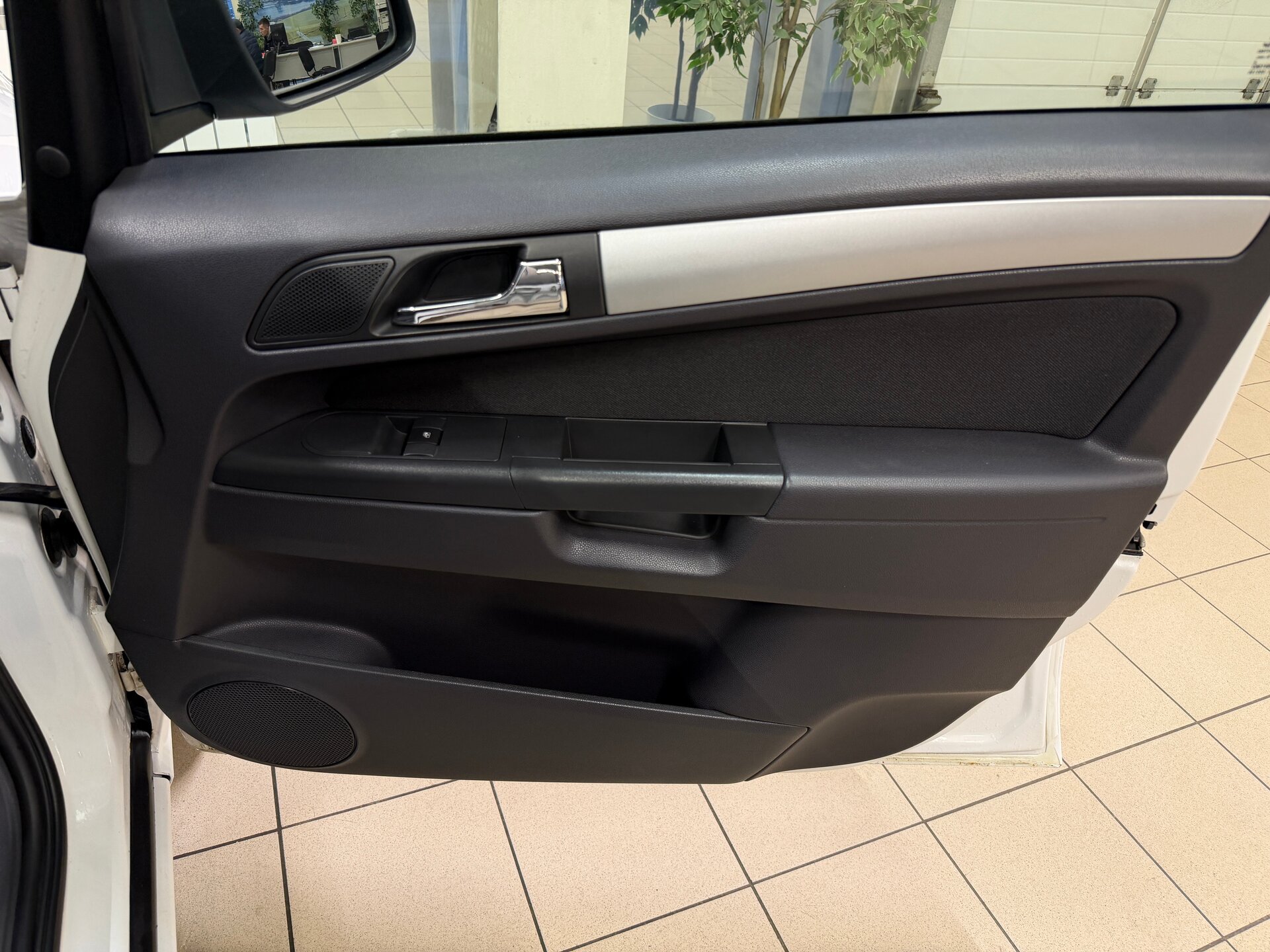 Opel Zafira, B Рестайлинг 2012