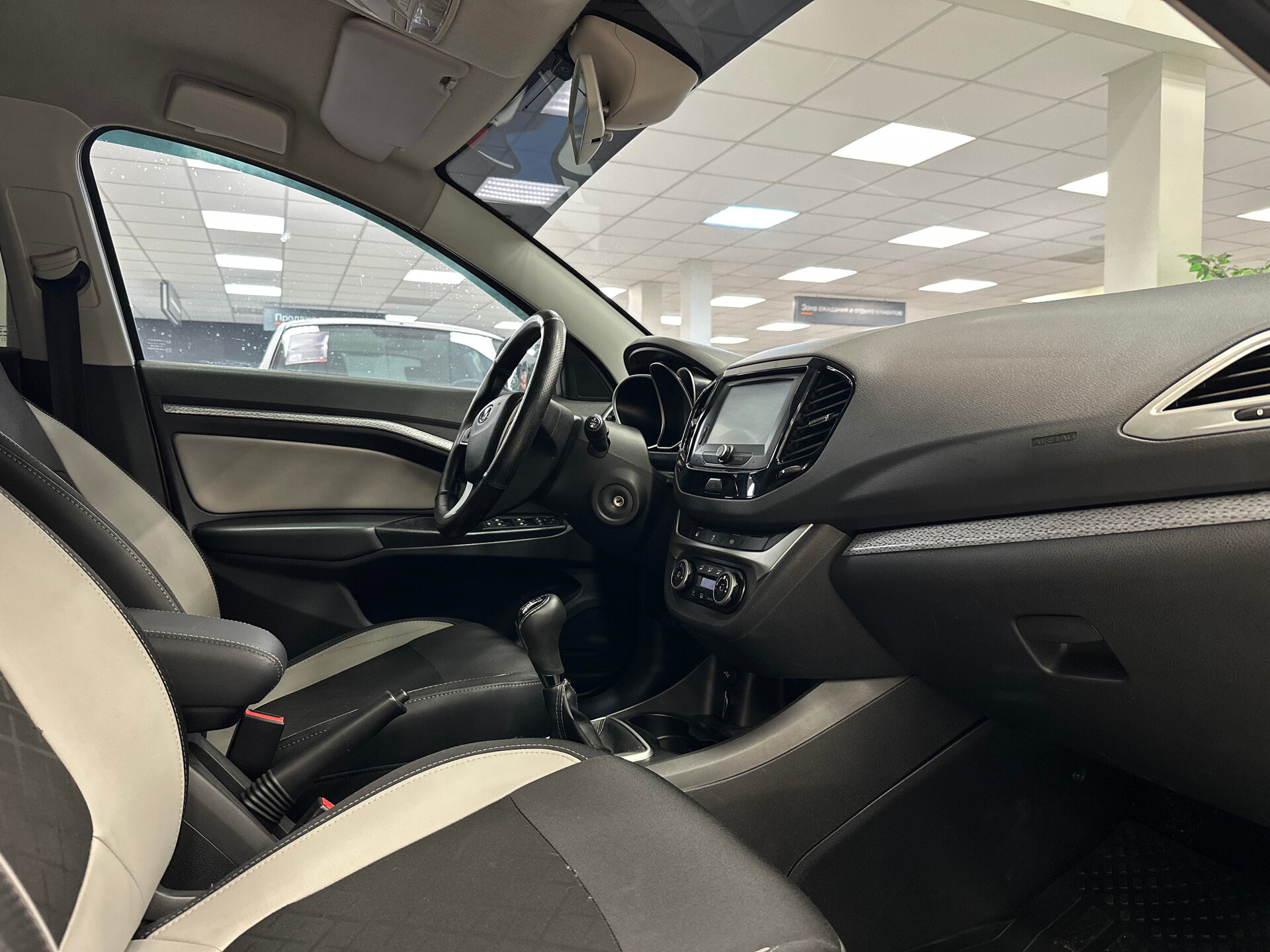 Lada (ВАЗ) Vesta, I 2019