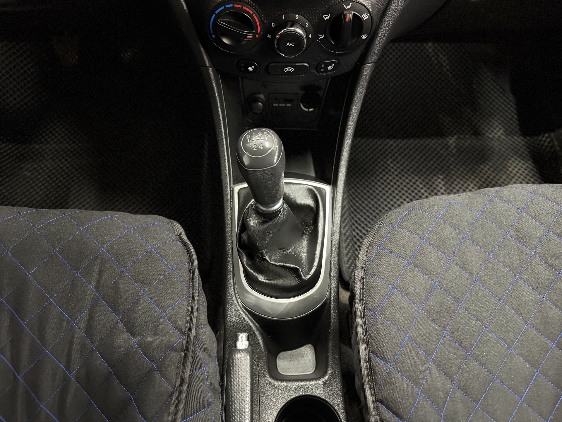 Hyundai Solaris, I 2013 Hyundai Solaris, I 2013
