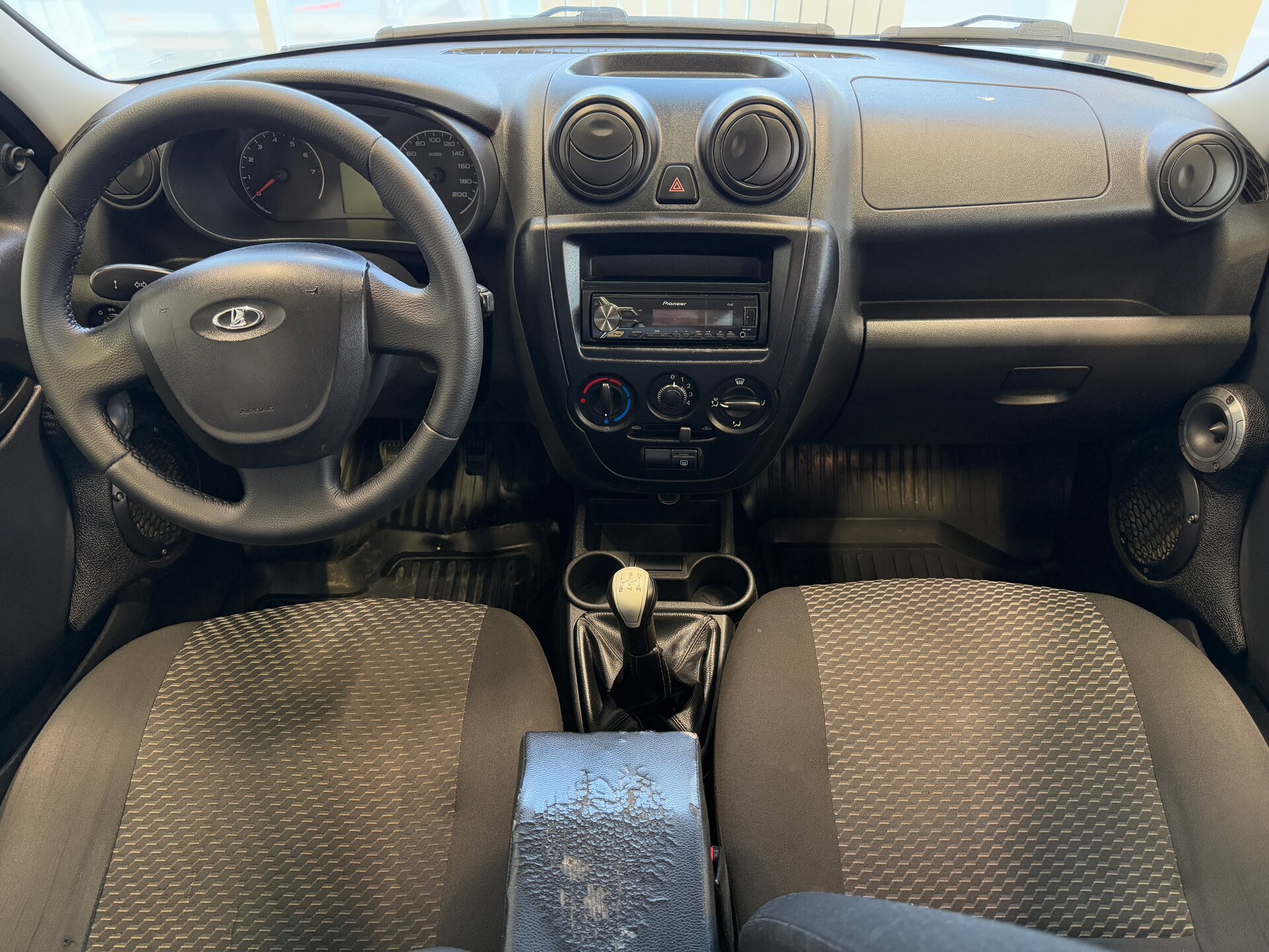 Lada (ВАЗ) Granta, I 2016 Lada (ВАЗ) Granta, I 2016