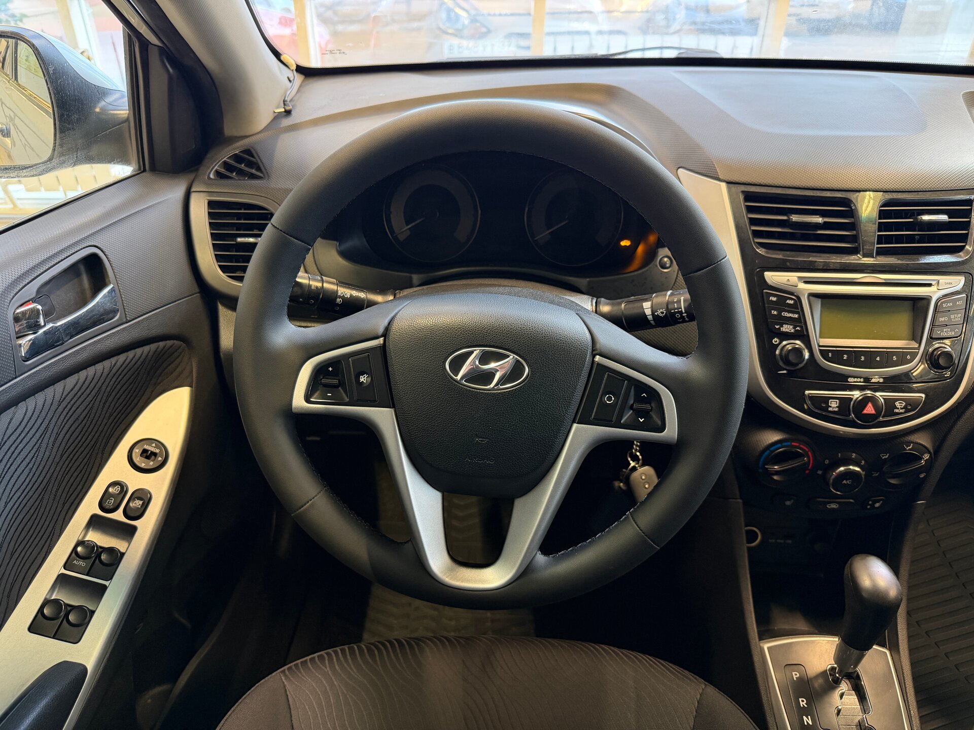 Hyundai Solaris, I 2013