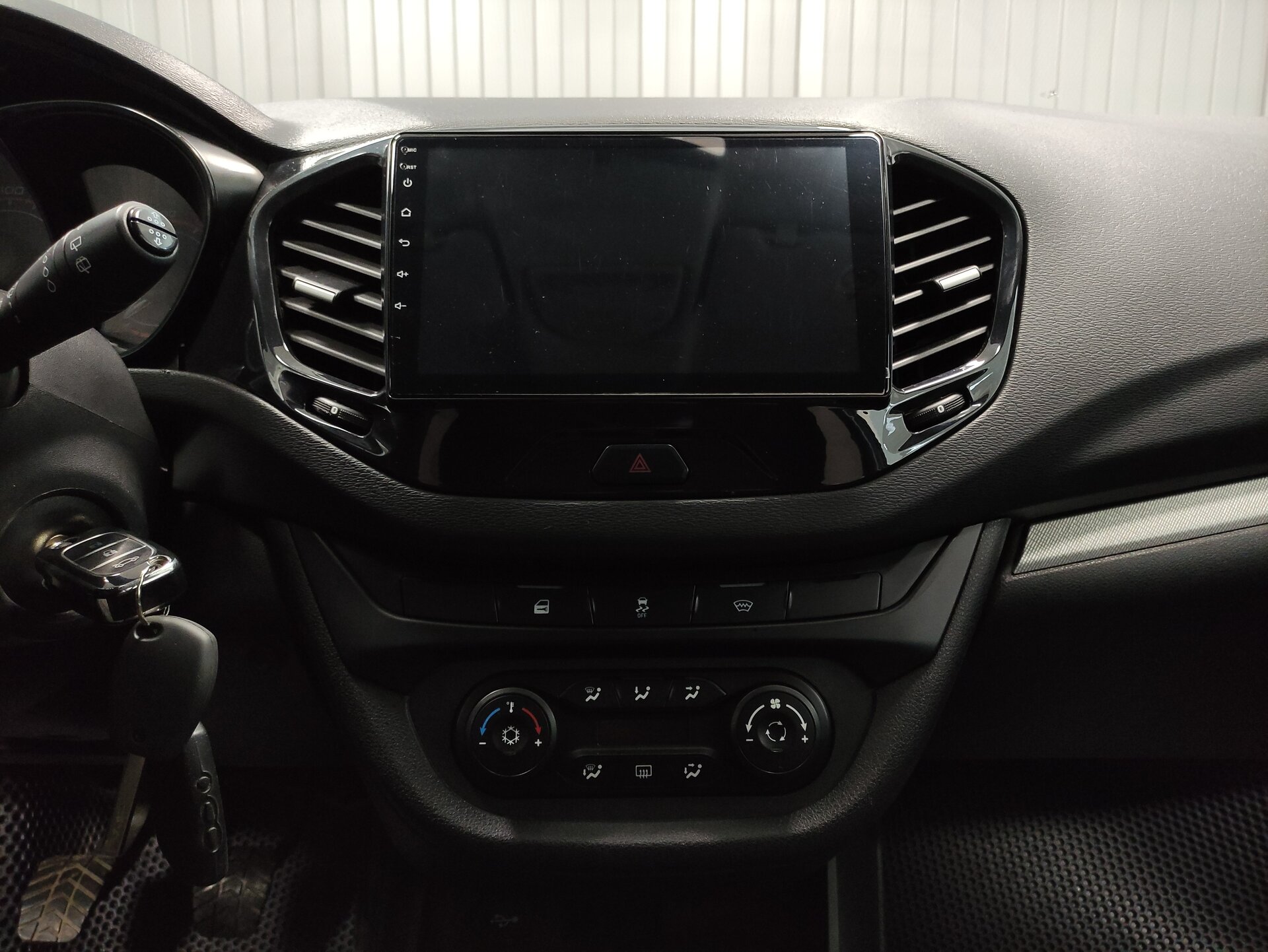 Lada (ВАЗ) Vesta, I 2018