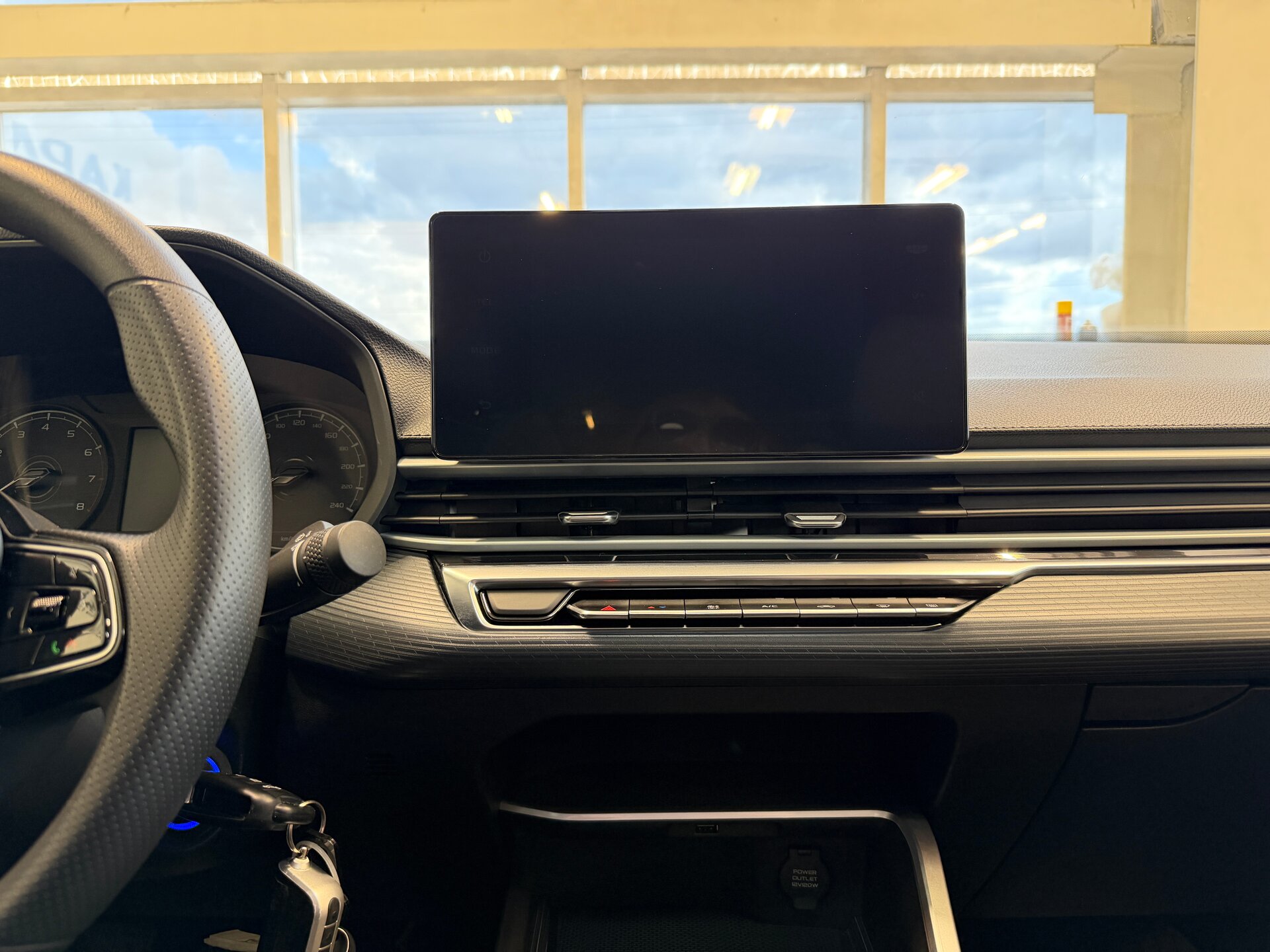 Geely Emgrand, II 2024