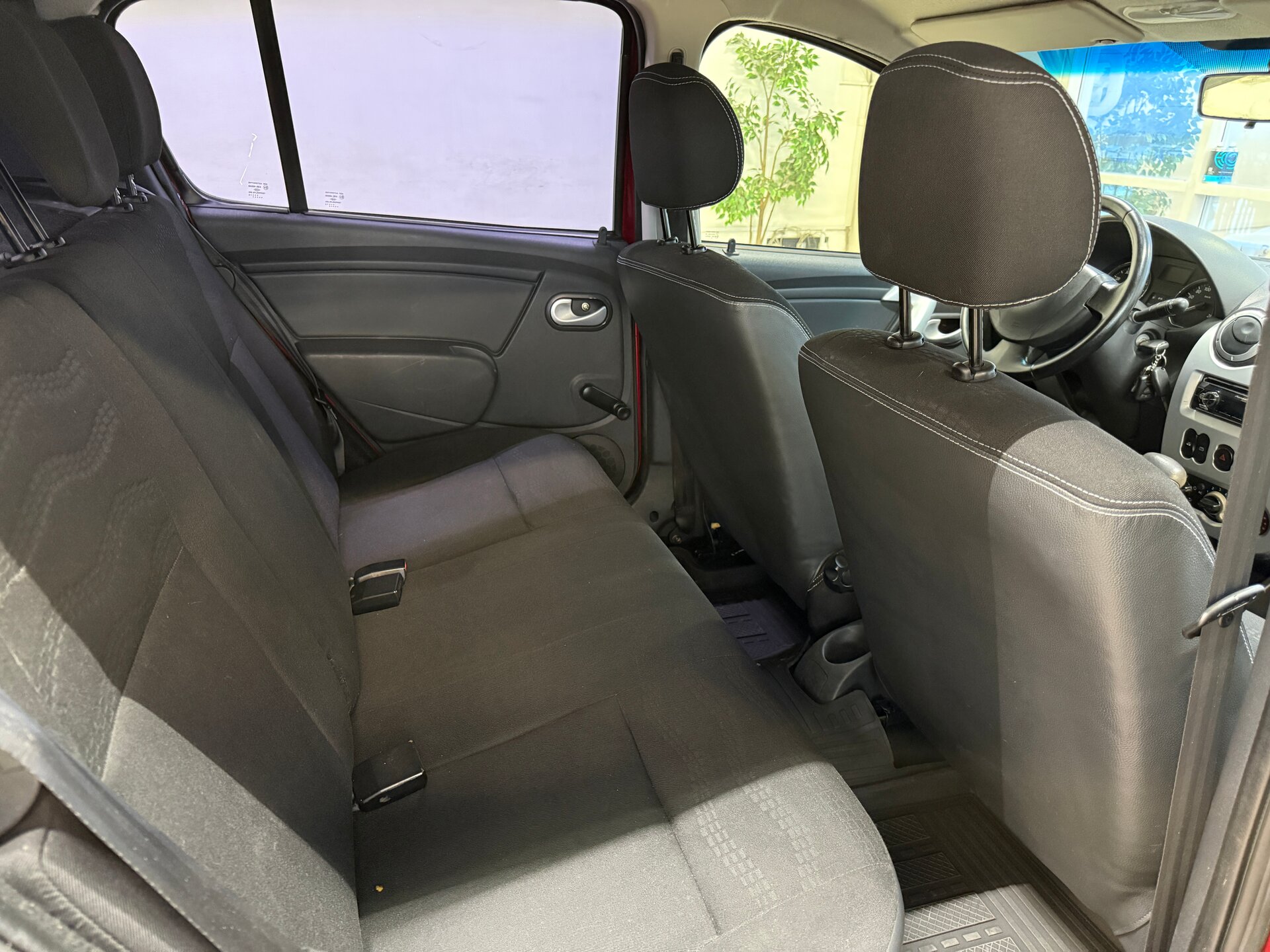 Renault Sandero, I 2012
