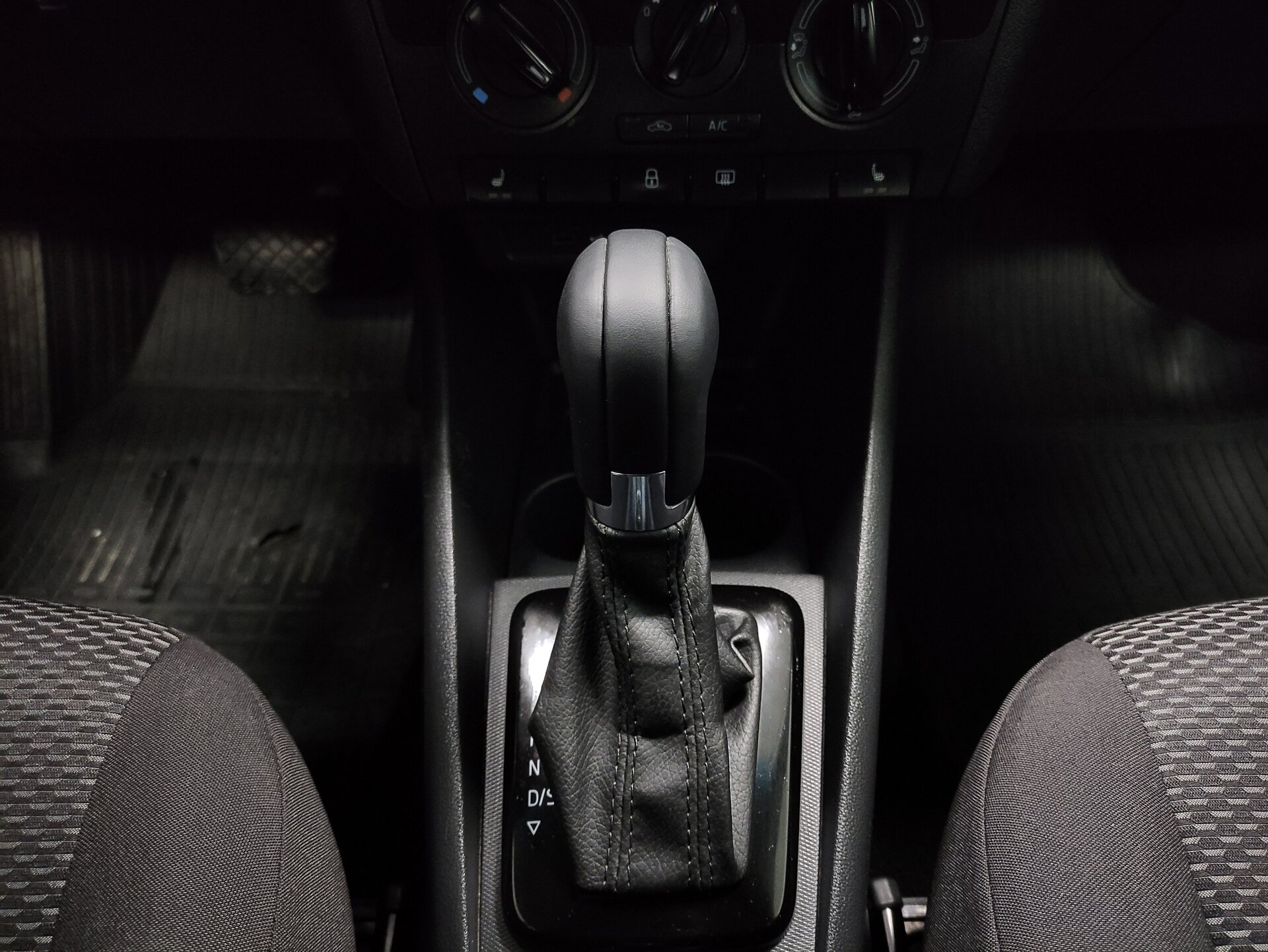 Volkswagen Polo, VI 2021