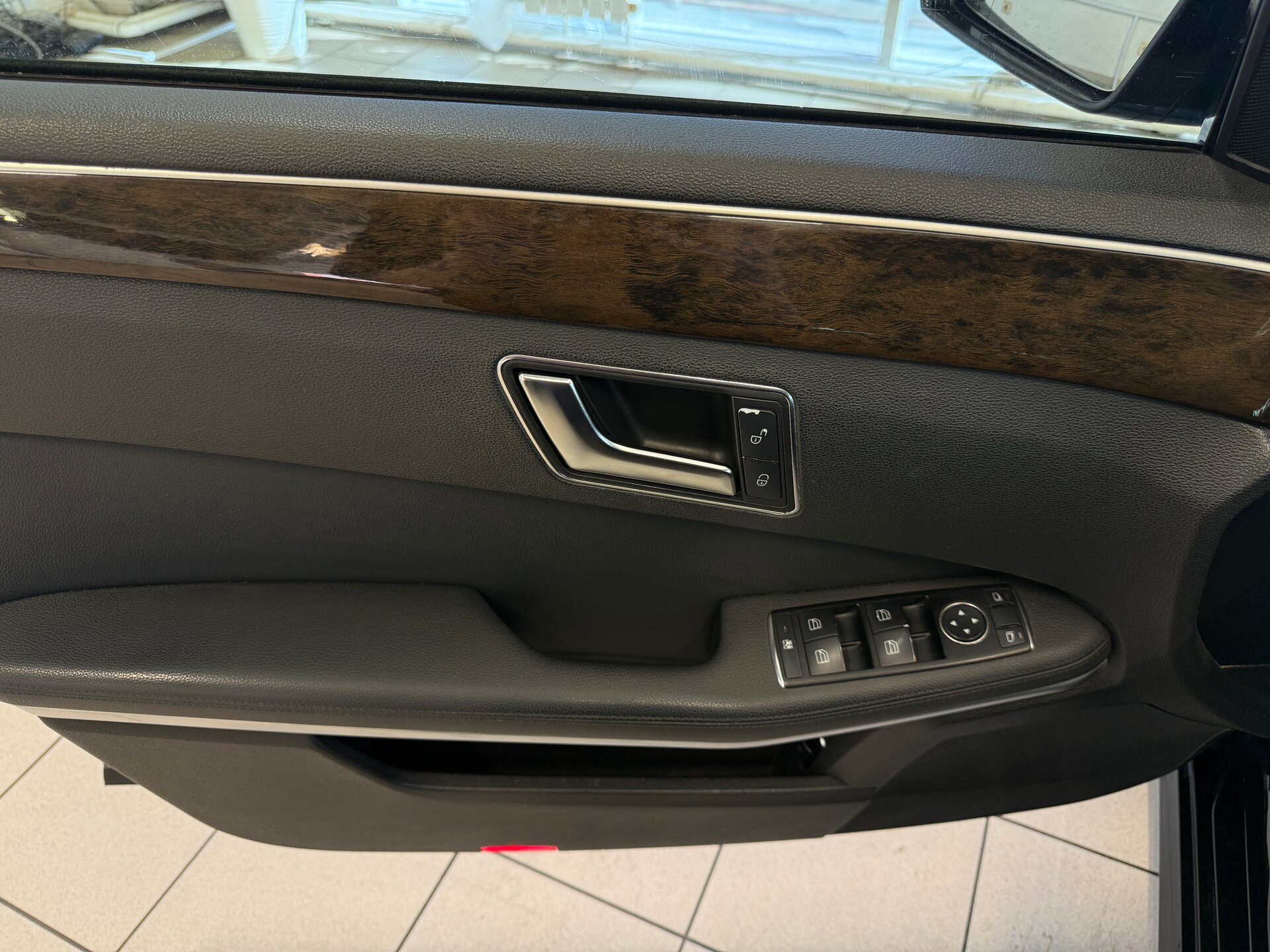Mercedes-Benz E-Класс, IV (W212, S212, C207) 2011 Mercedes-Benz E-Класс, IV (W212, S212, C207) 2011
